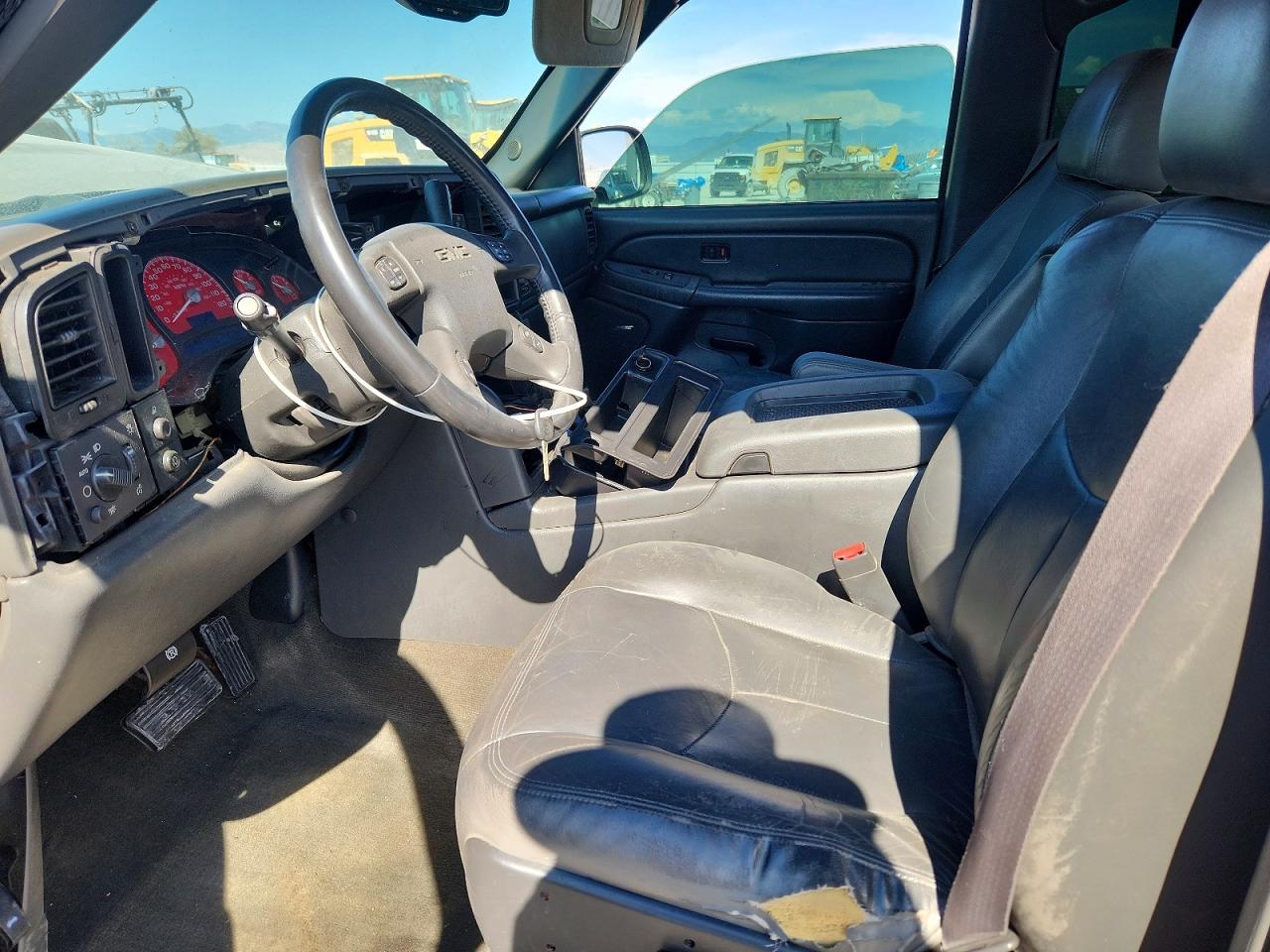 2004 Gmc New Sierra C1500 Tan vin: 2GTEC13T141322455