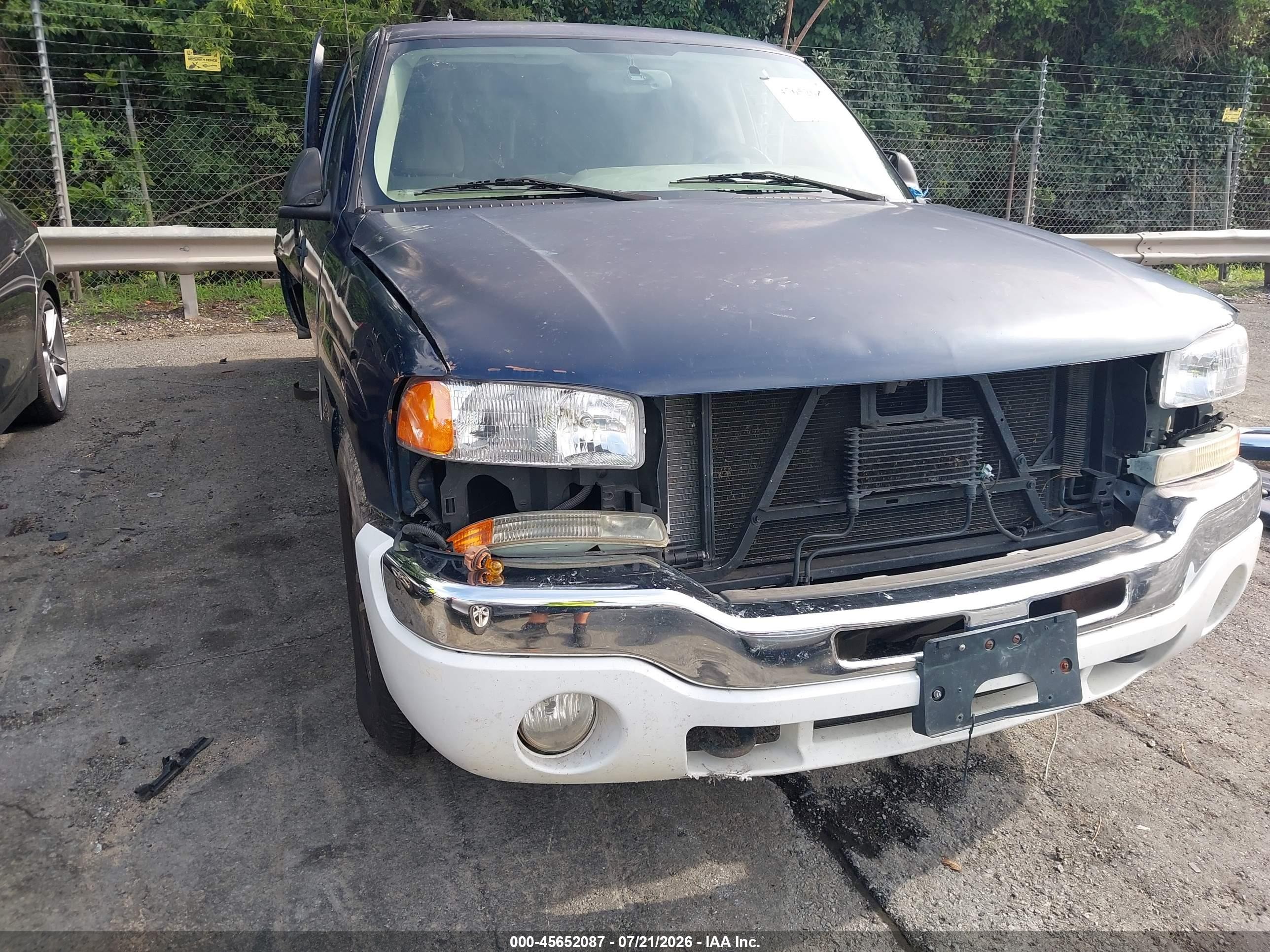 2005 Gmc Sierra 1500 Sle Blue vin: 2GTEC13T251136456