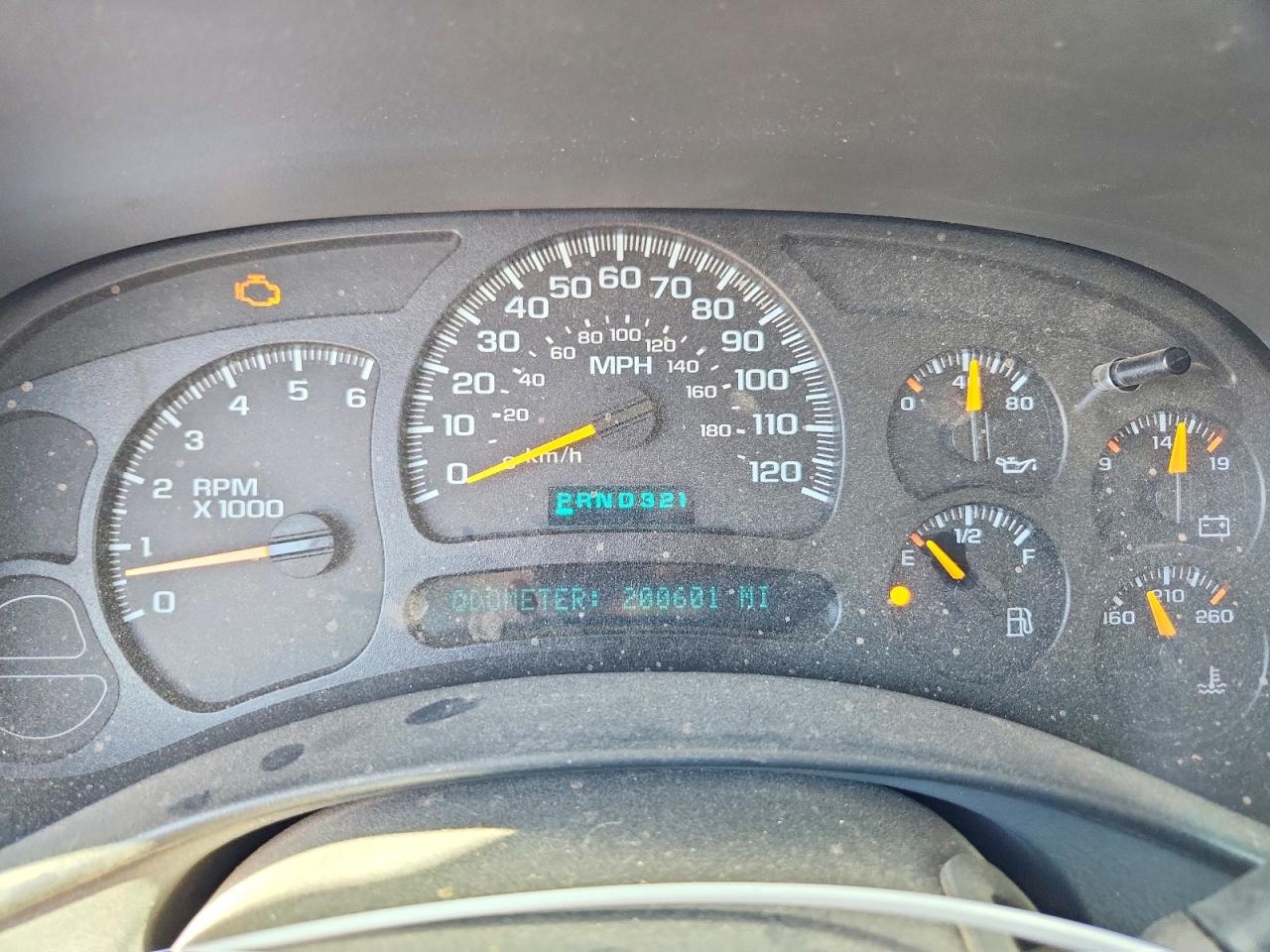 2005 Gmc New Sierra C1500 White vin: 2GTEC13T251155881
