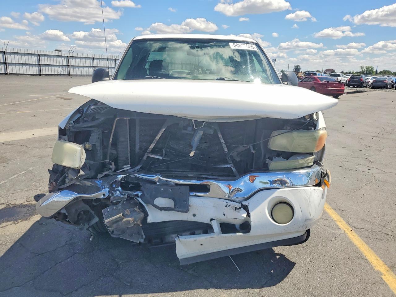 2005 Gmc New Sierra C1500 White vin: 2GTEC13T251193725
