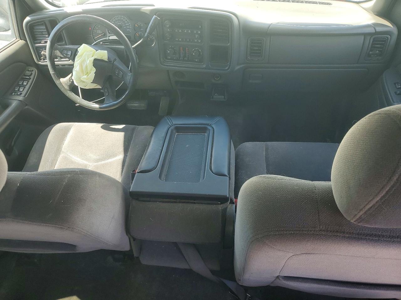 2005 Gmc New Sierra C1500 White vin: 2GTEC13T251193725