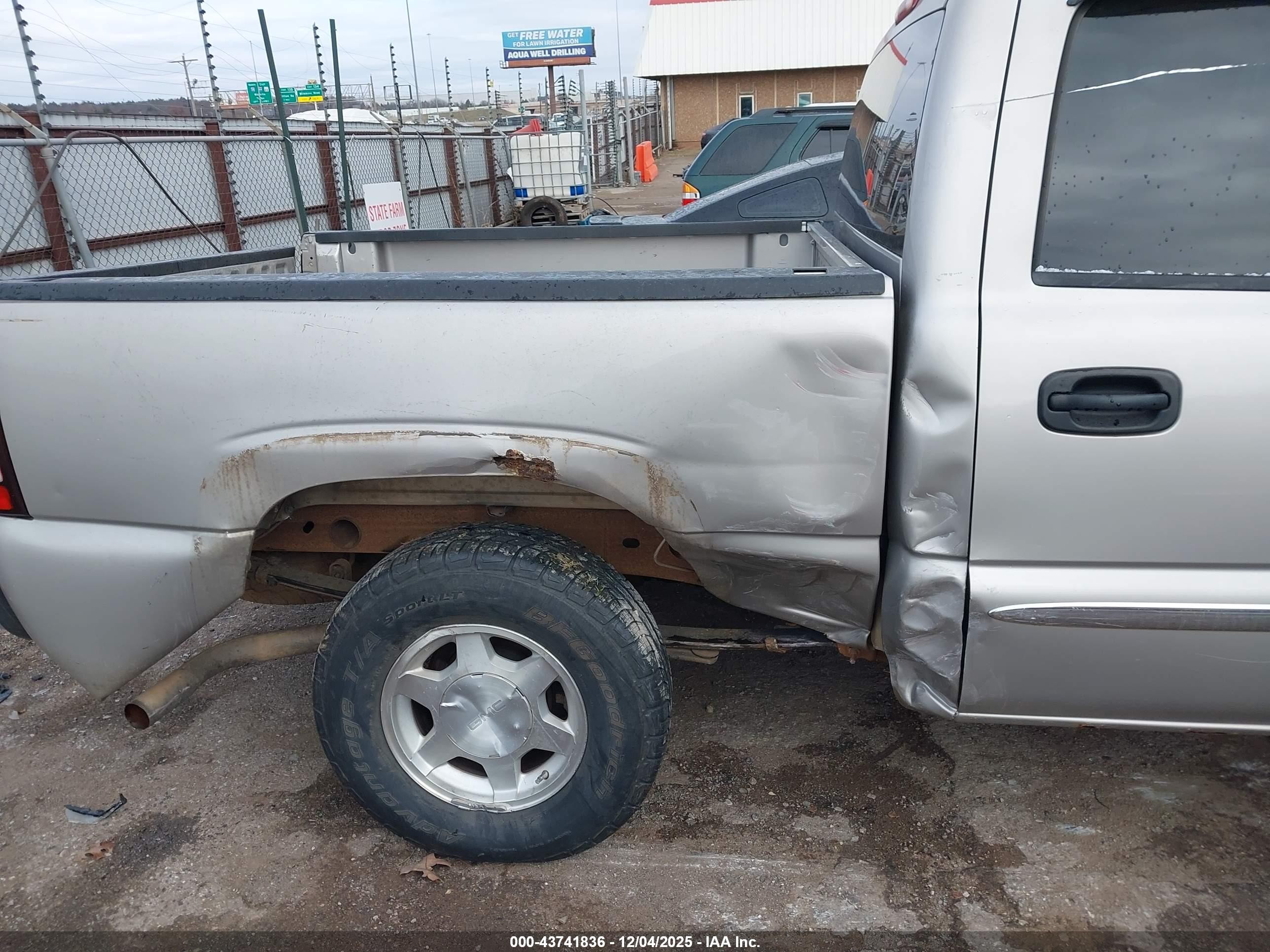 2004 Gmc Sierra 1500 Sle Silver vin: 2GTEC13T341422251