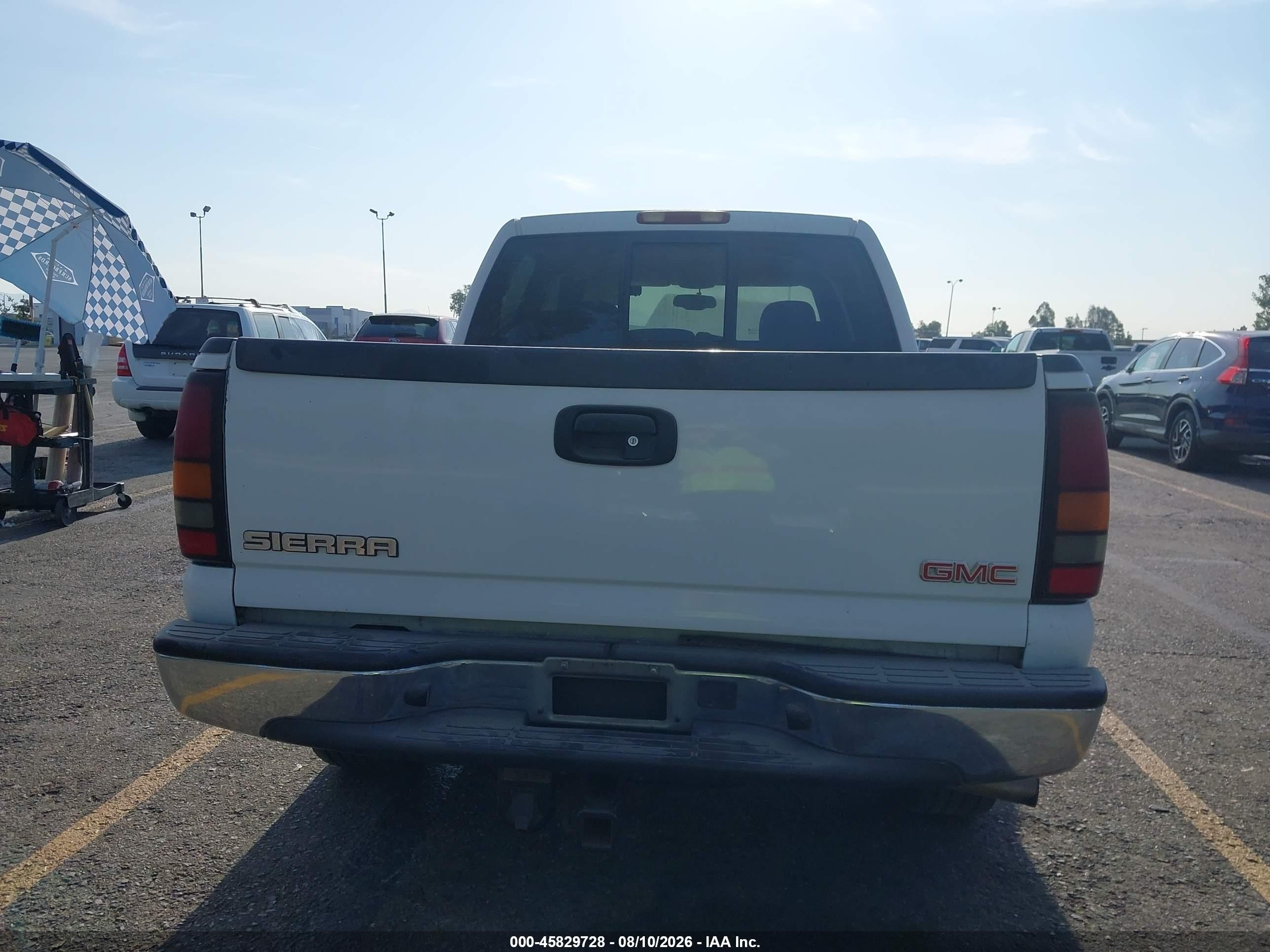 2005 Gmc Sierra 1500 Sle White vin: 2GTEC13T351110500