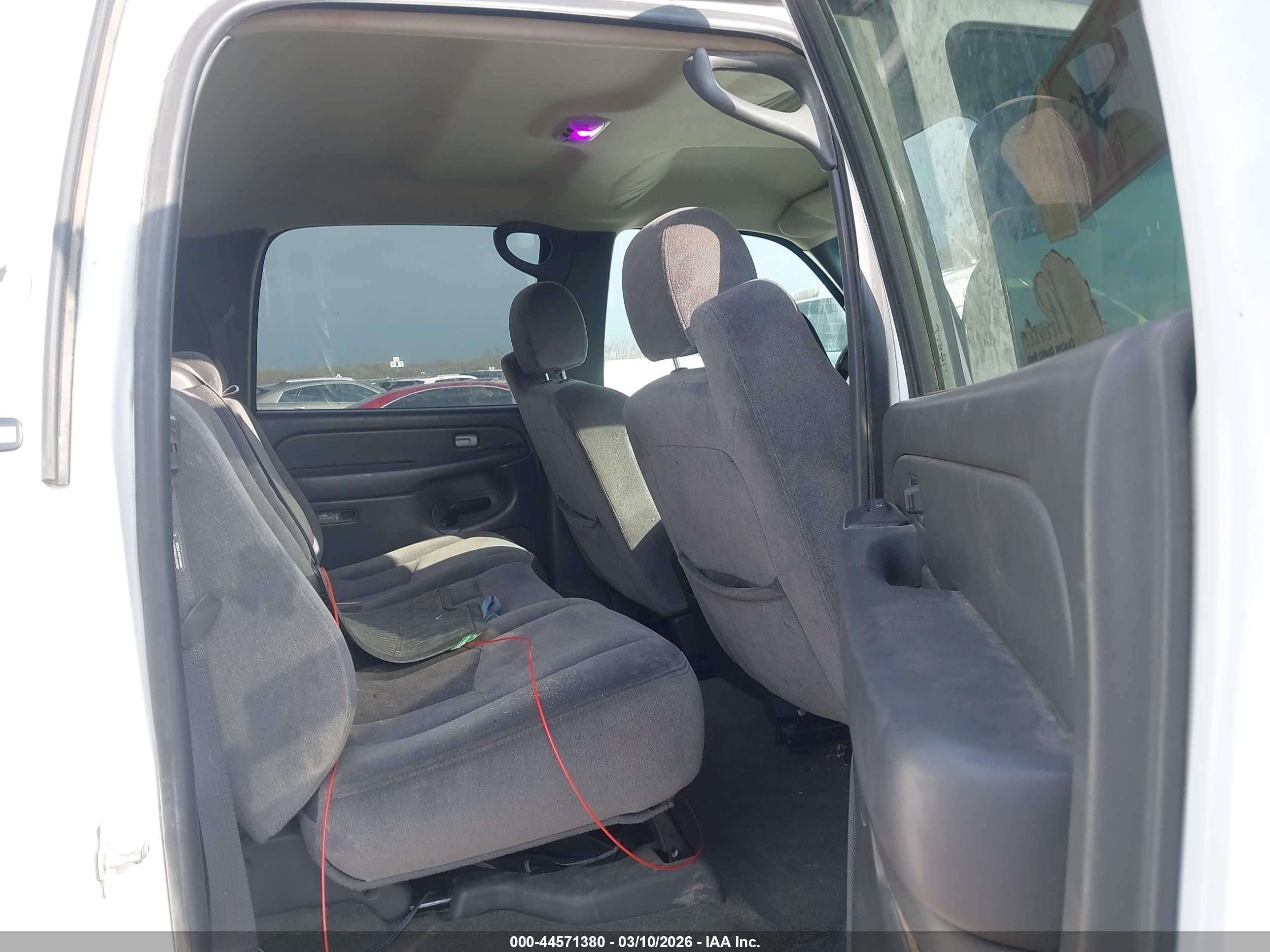 2005 Gmc Sierra 1500 Sle White vin: 2GTEC13T351347553