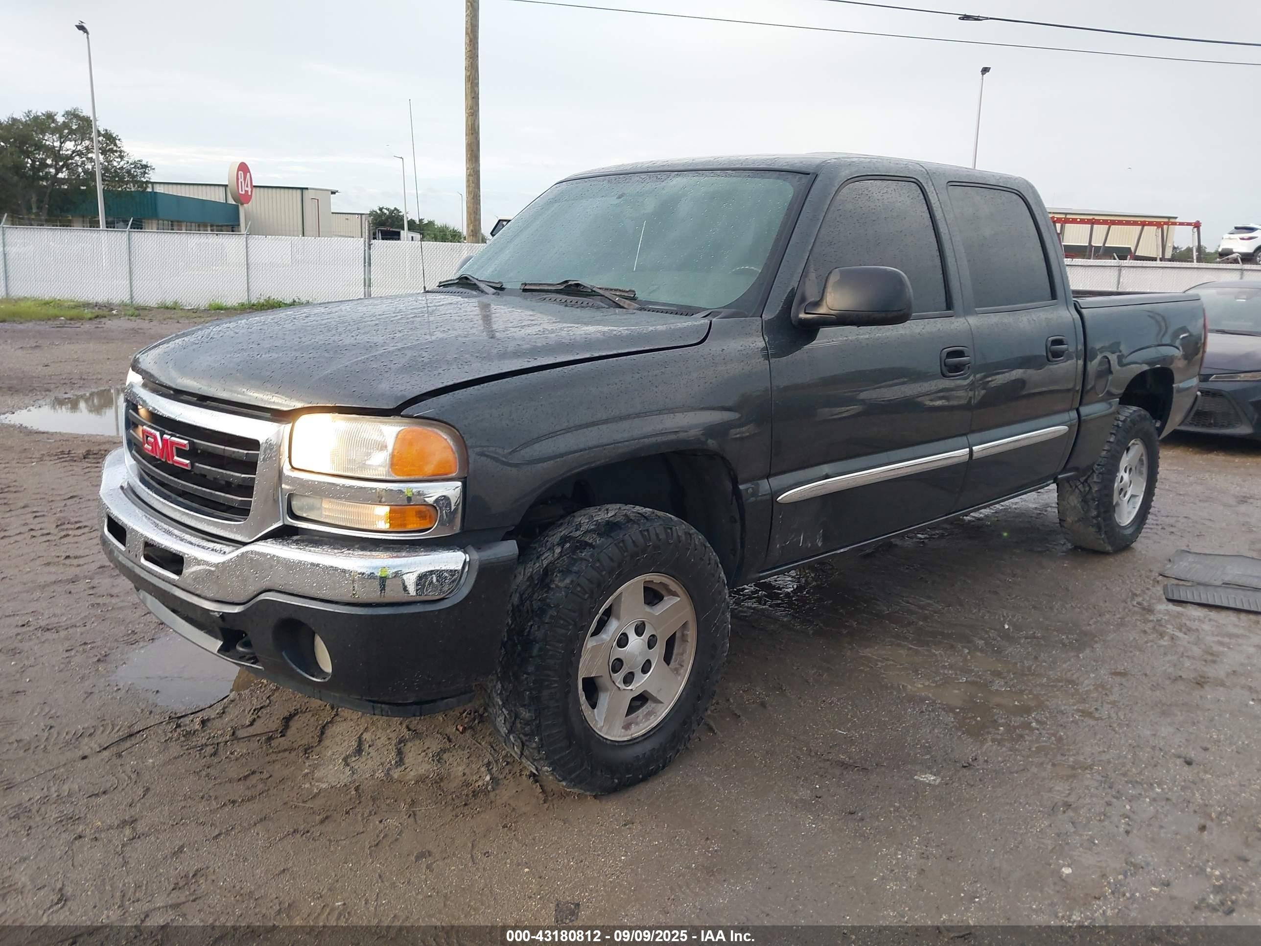 2005 Gmc Sierra 1500 Sle Серый vin: 2GTEC13T351370444