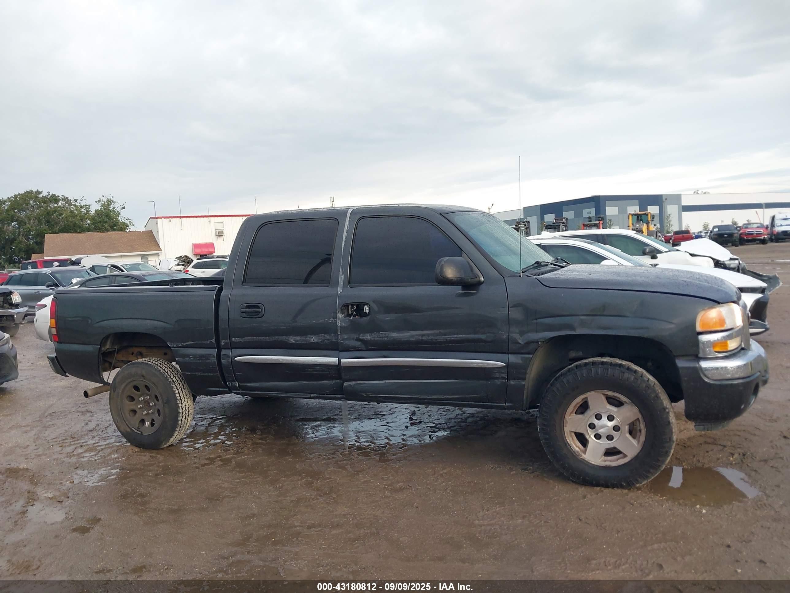 2005 Gmc Sierra 1500 Sle Серый vin: 2GTEC13T351370444