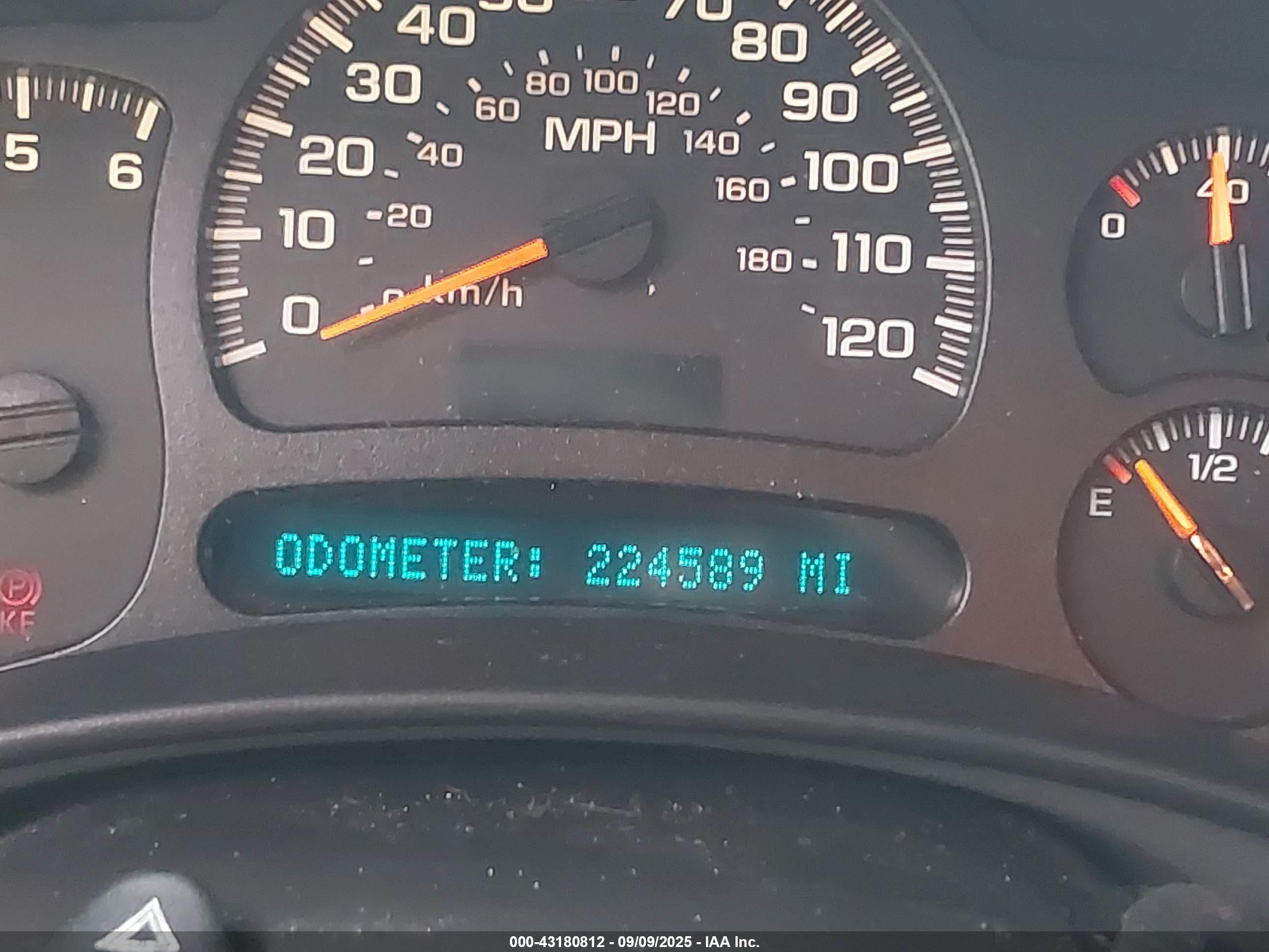 2005 Gmc Sierra 1500 Sle Серый vin: 2GTEC13T351370444