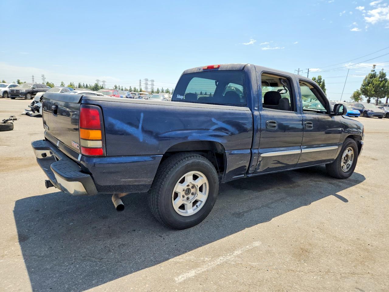 2005 Gmc New Sierra C1500 Blue vin: 2GTEC13T451167224