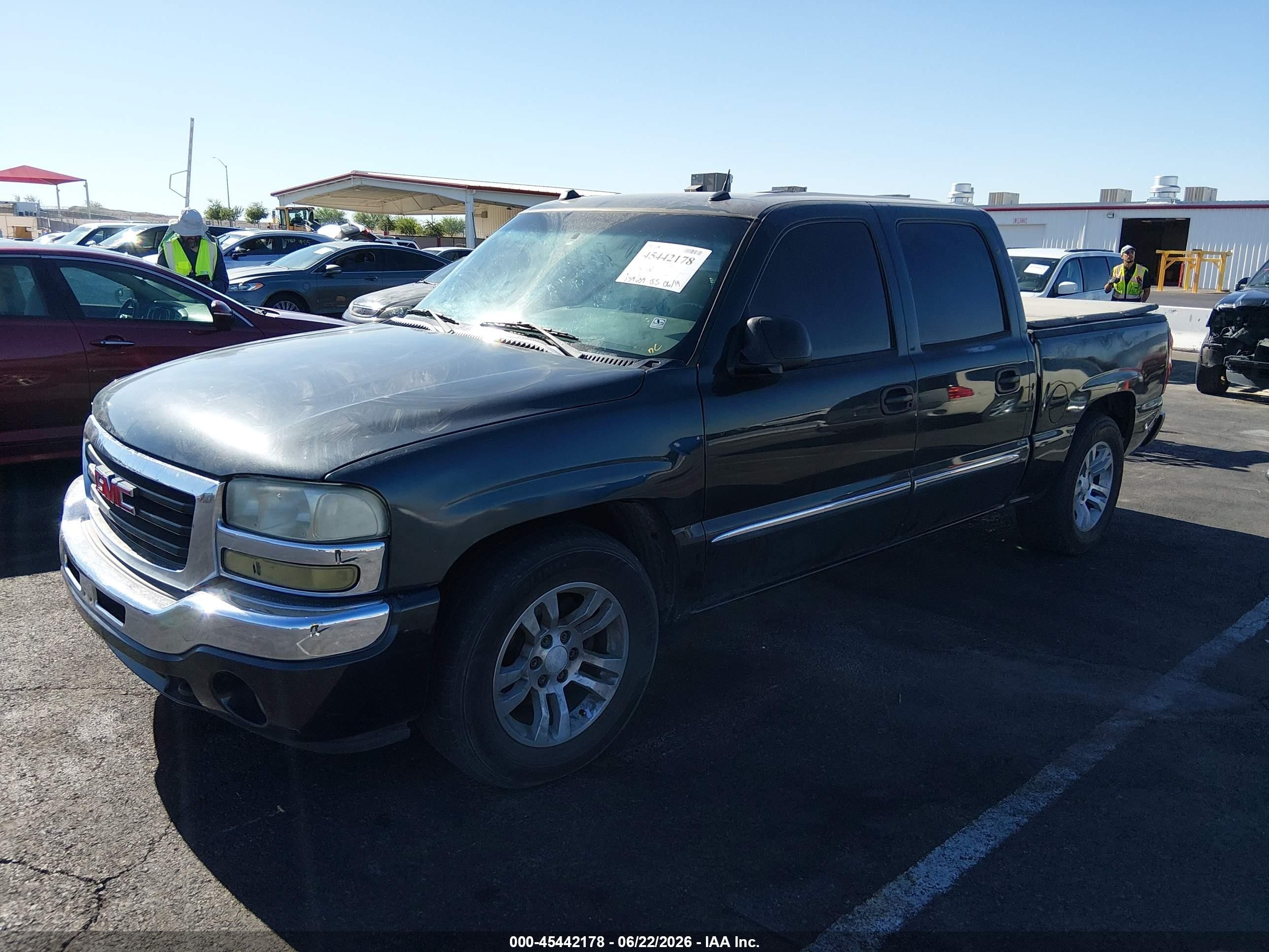 2005 Gmc Sierra 1500 Sle Black vin: 2GTEC13T451231021