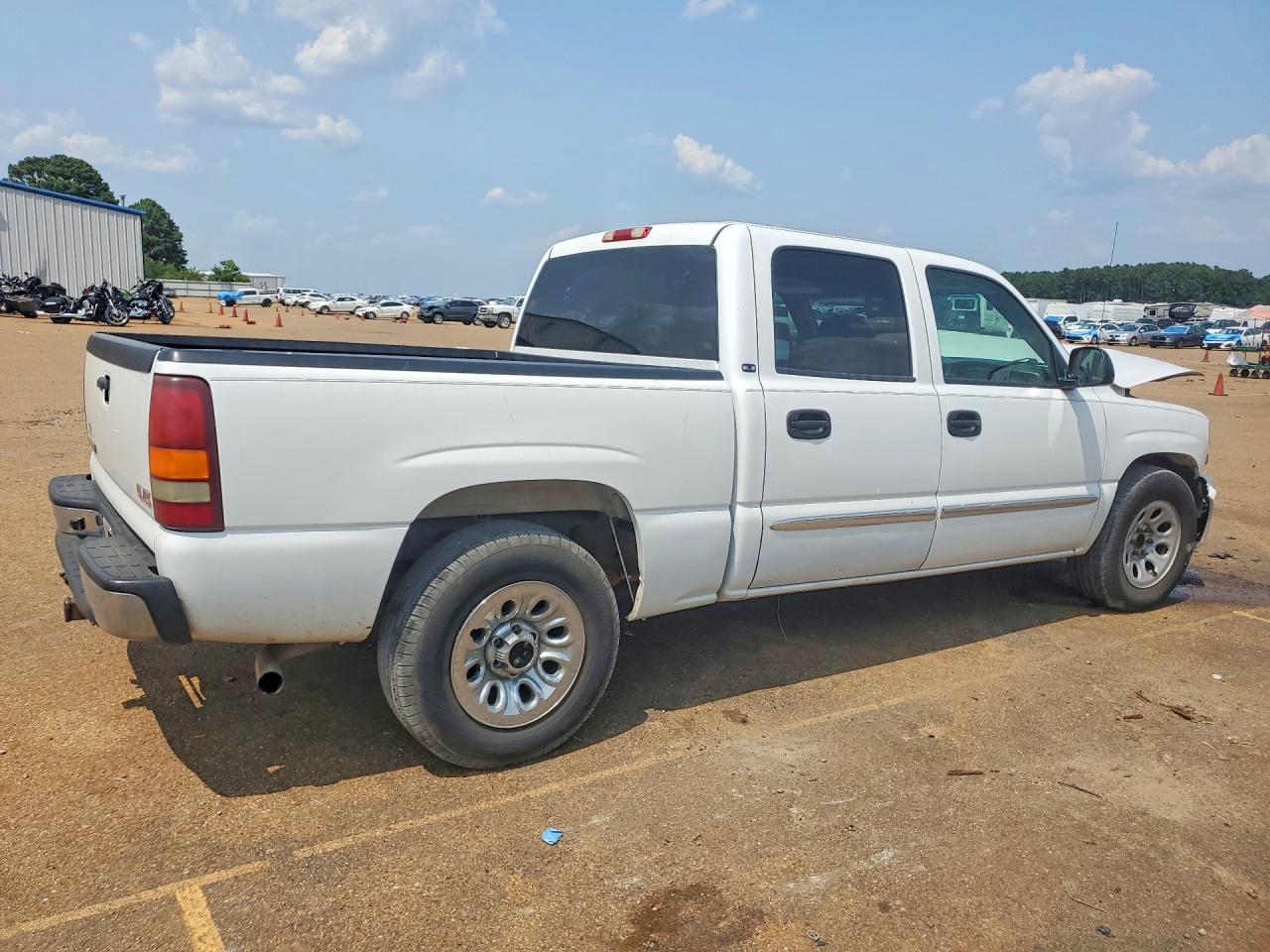 2006 Gmc New Sierra C1500 White vin: 2GTEC13T461131258