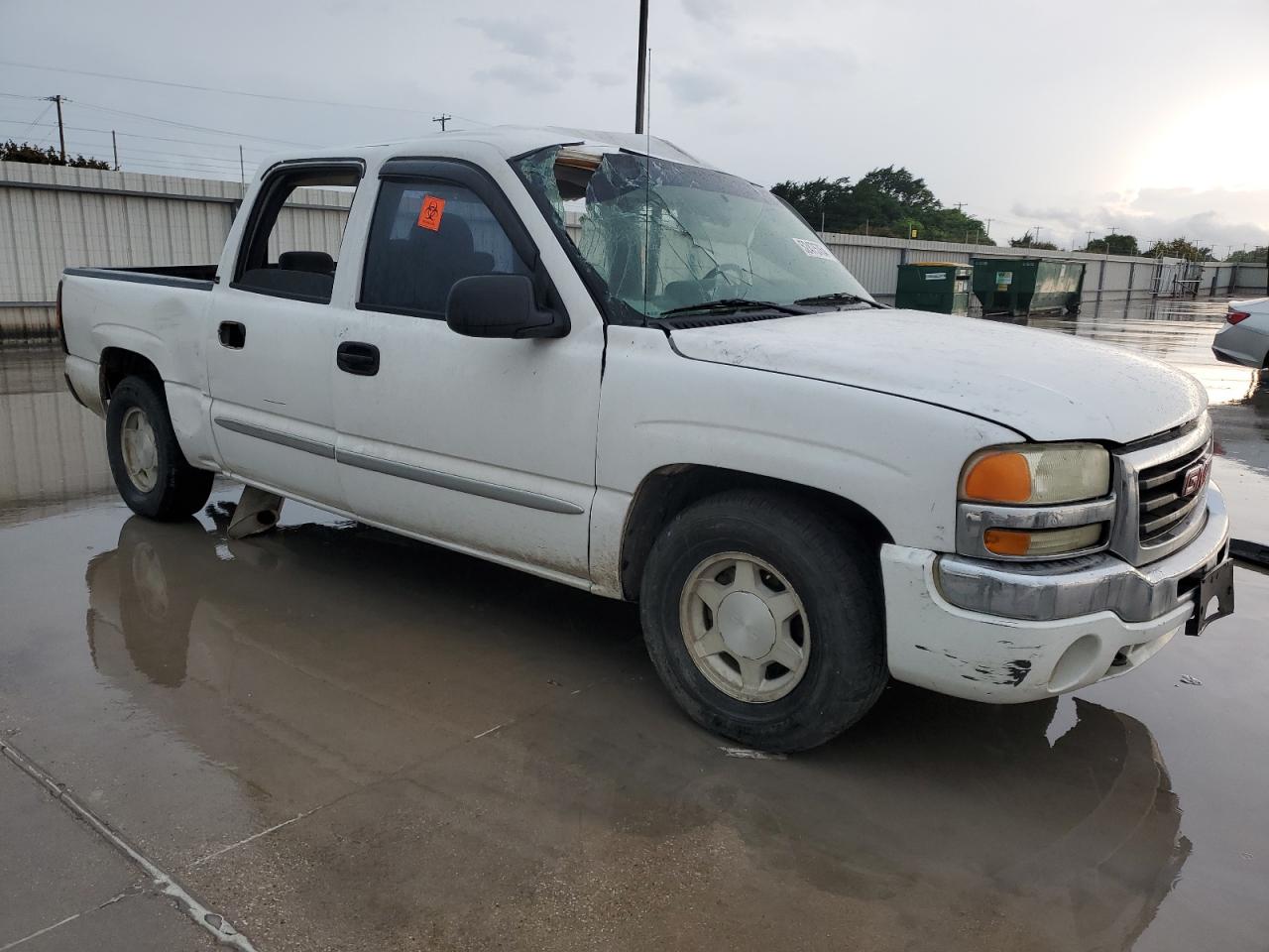 2004 Gmc New Sierra C1500 White vin: 2GTEC13T541368418