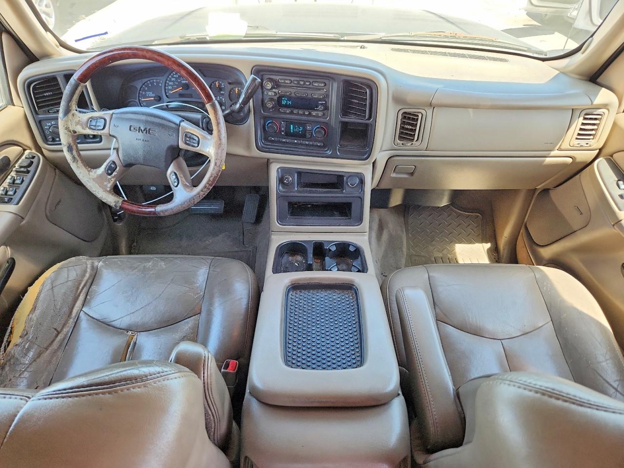 2004 Gmc New Sierra C1500 Black vin: 2GTEC13T541424339