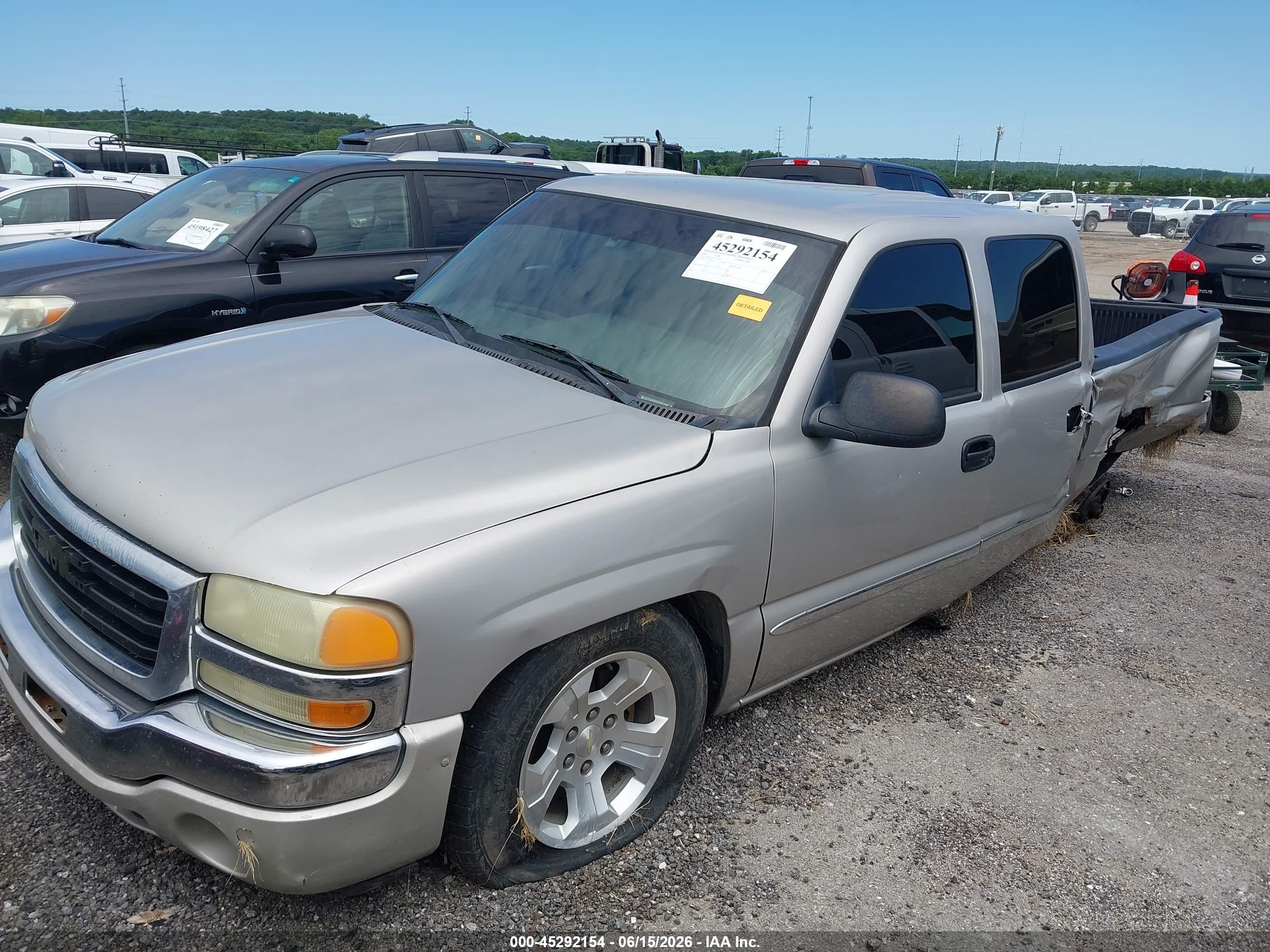 2005 Gmc Sierra 1500 Sle Gold vin: 2GTEC13T551152702