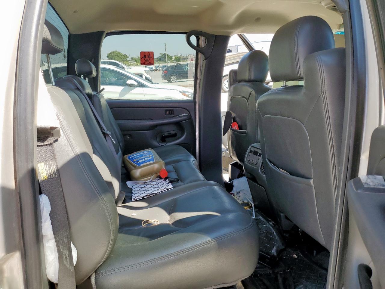 2005 Gmc New Sierra C1500 Silver vin: 2GTEC13T751220174