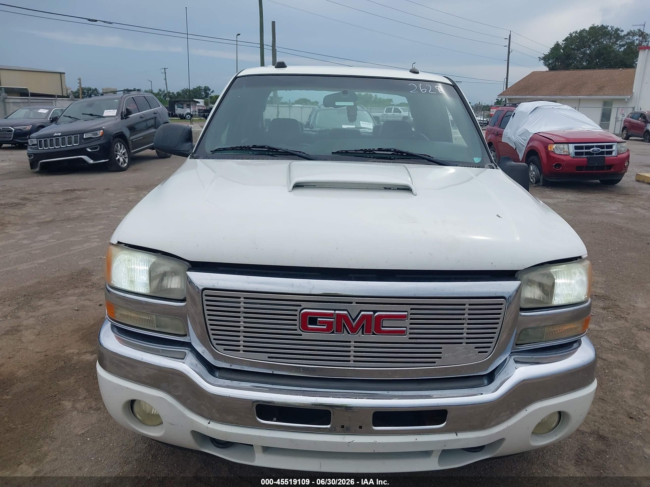 2005 Gmc Sierra 1500 Sle White vin: 2GTEC13T751305323