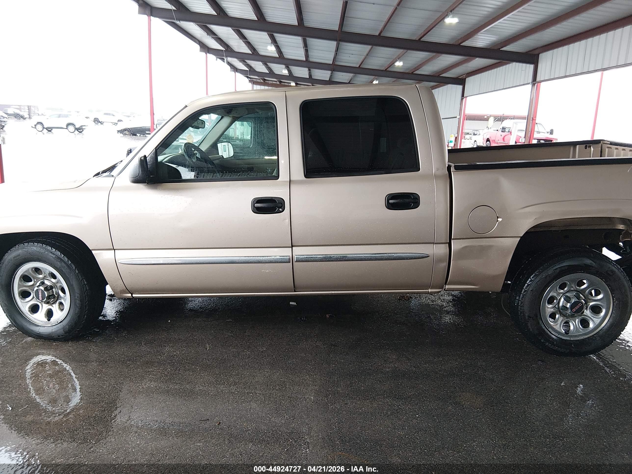 2005 Gmc Sierra 1500 Sle Beige vin: 2GTEC13T751315091