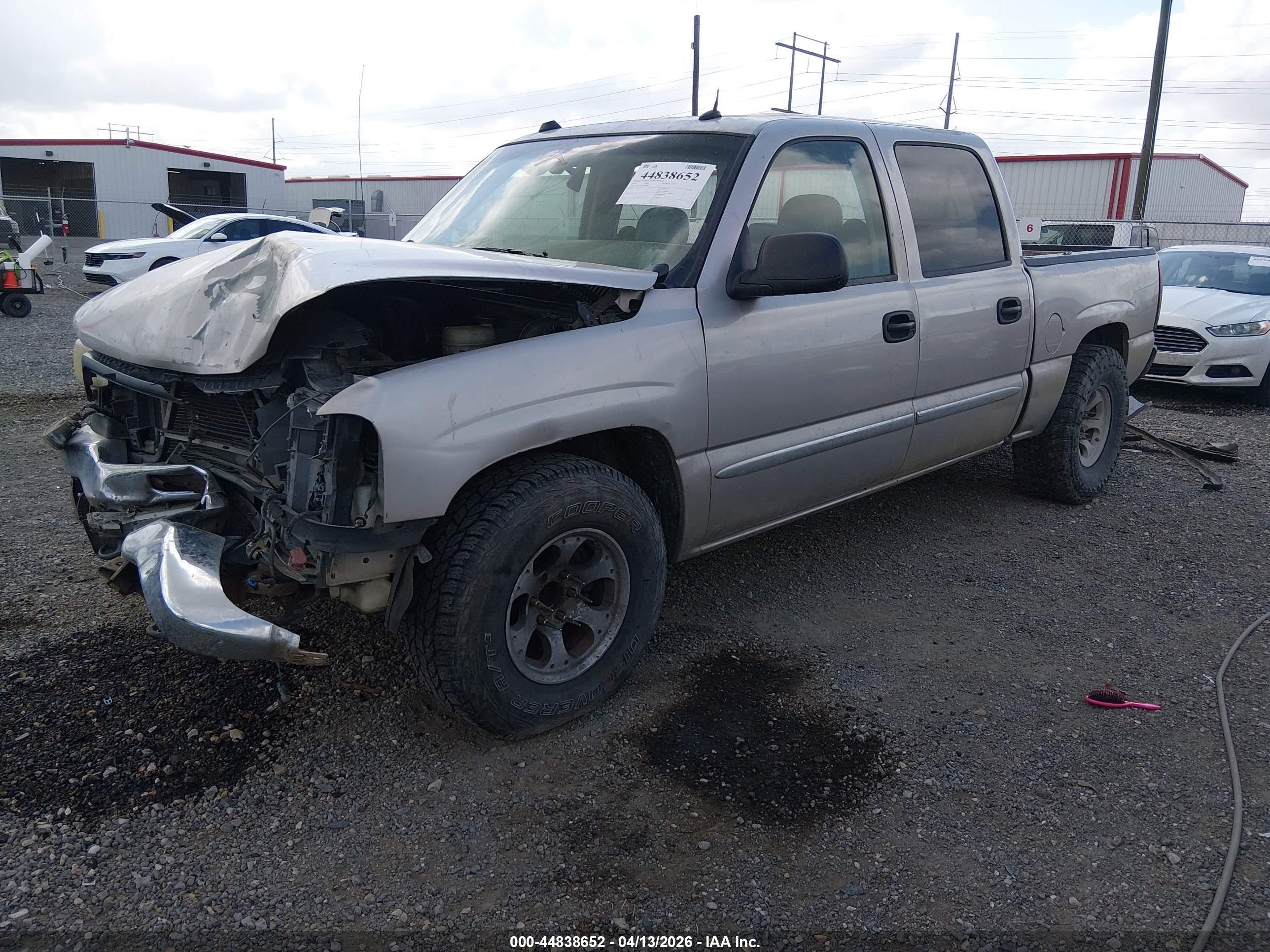 2005 Gmc Sierra 1500 Slt Tan vin: 2GTEC13T851190831