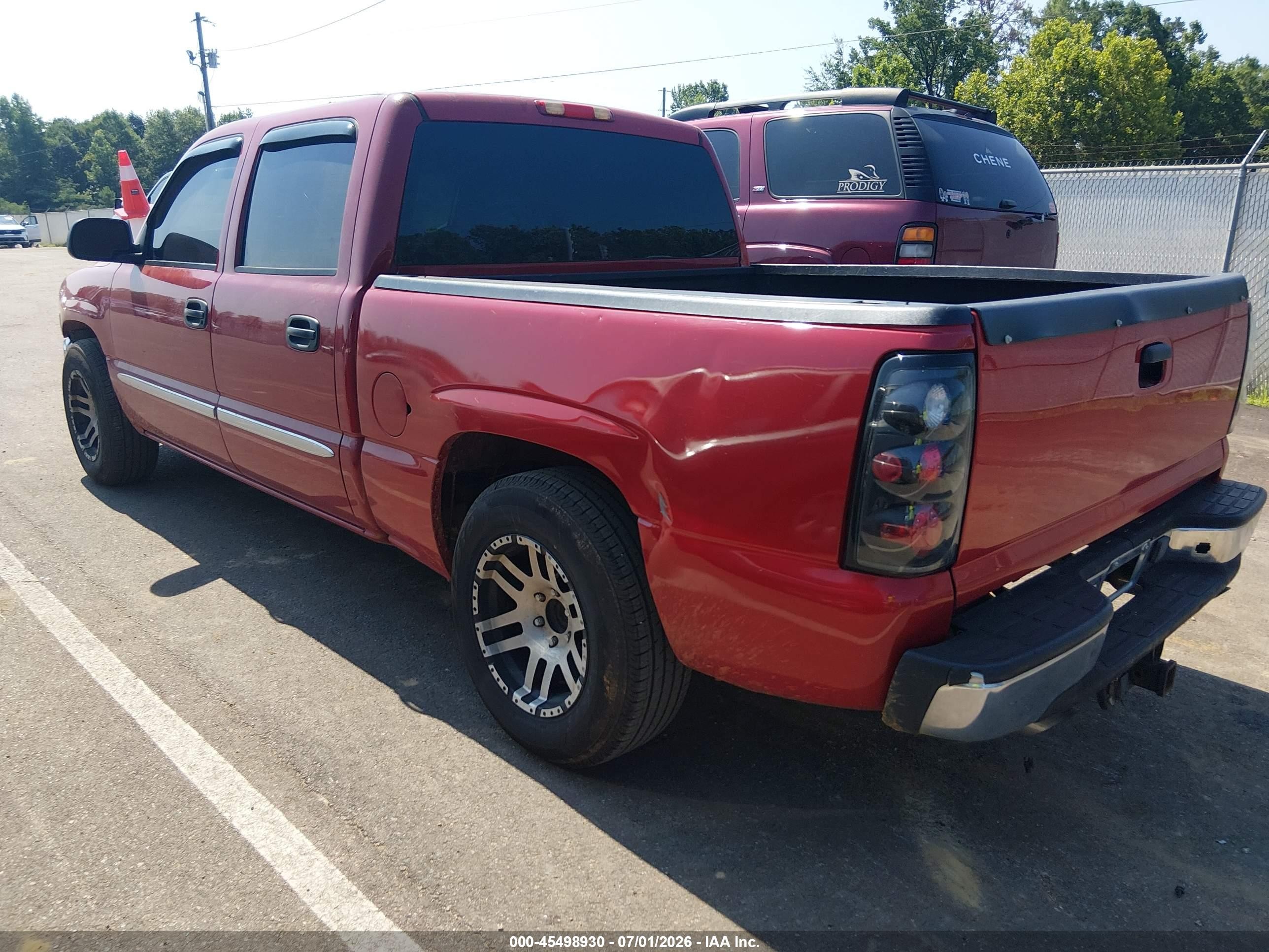 2005 Gmc Sierra 1500 Sle Red vin: 2GTEC13T851225254