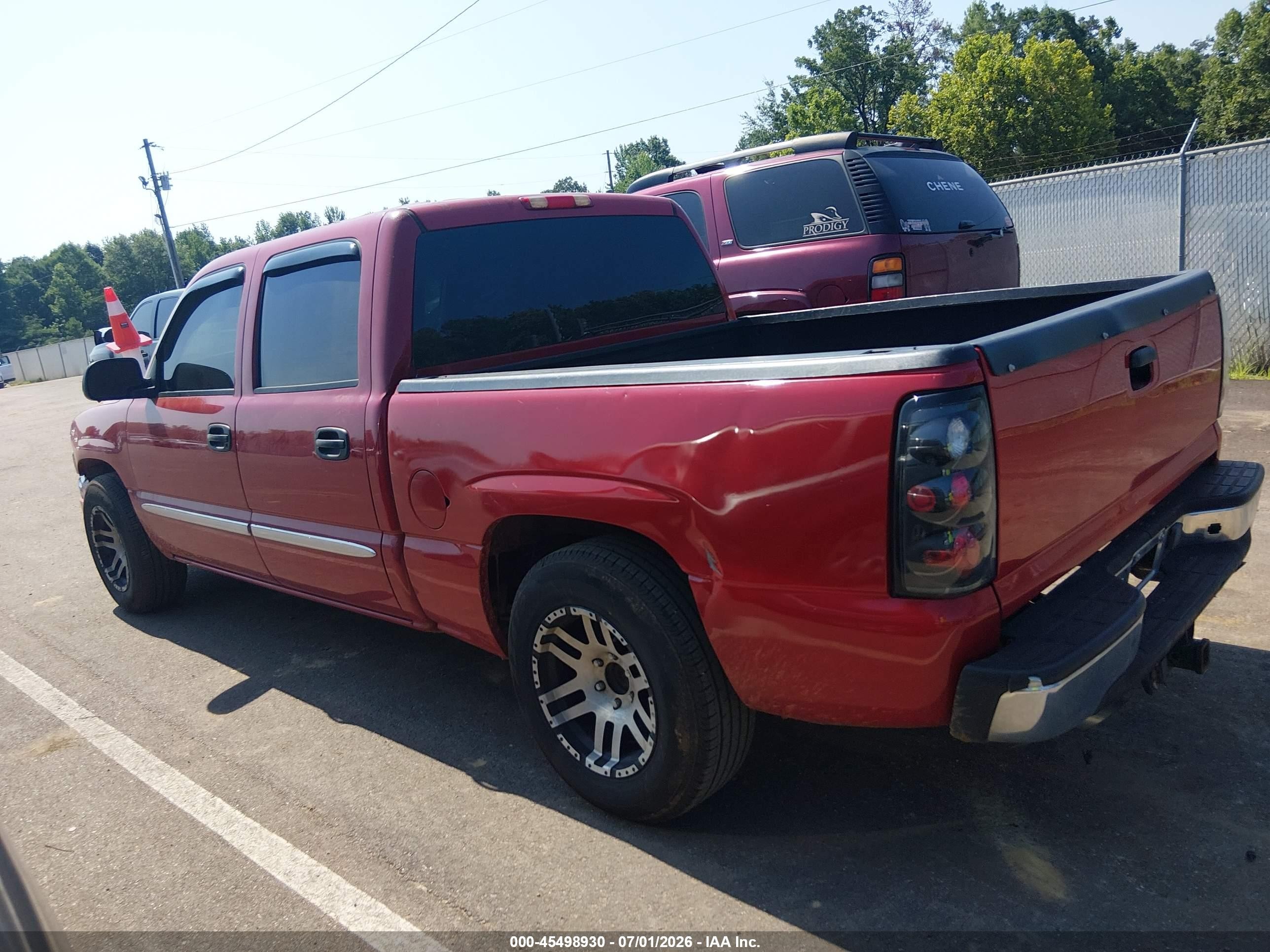 2005 Gmc Sierra 1500 Sle Red vin: 2GTEC13T851225254