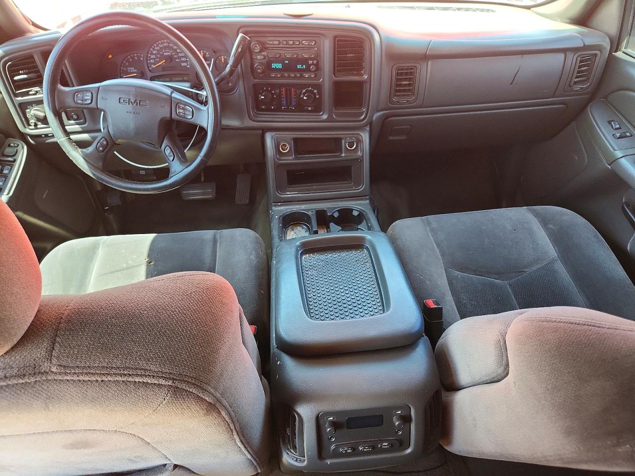 2005 Gmc New Sierra C1500 Red vin: 2GTEC13T951199456