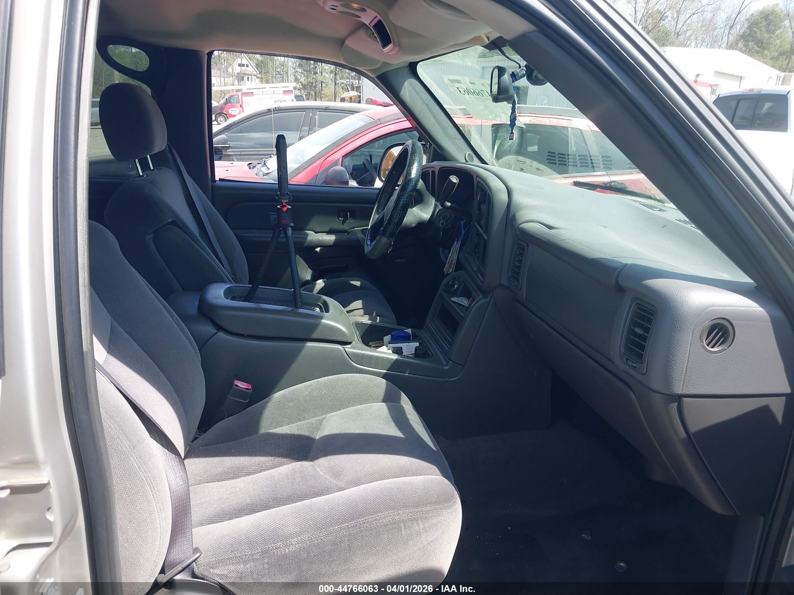 2004 Gmc Sierra 1500 Sle Silver vin: 2GTEC13TX41298141