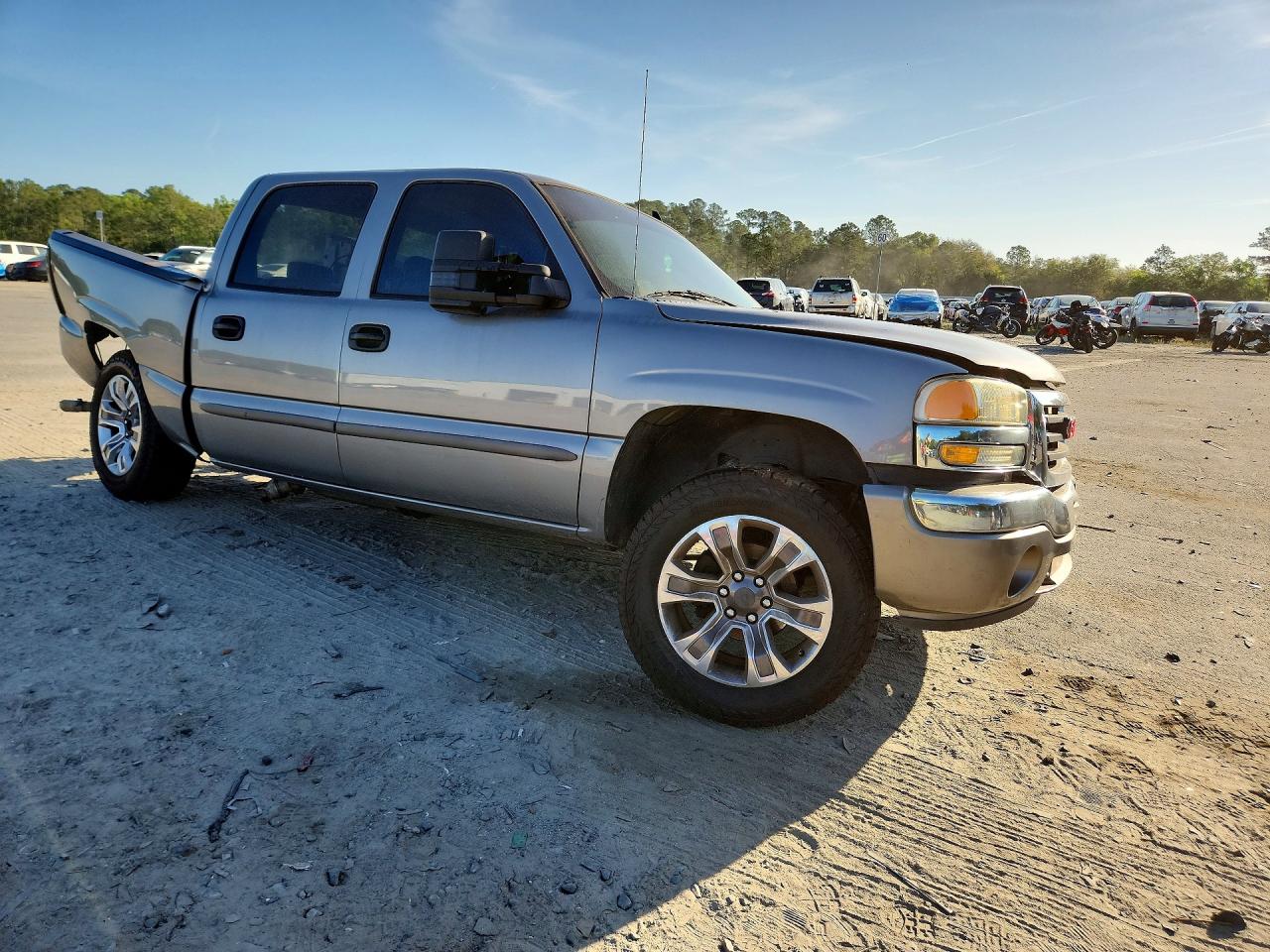 2006 Gmc New Sierra C1500 Gray vin: 2GTEC13TX61120135