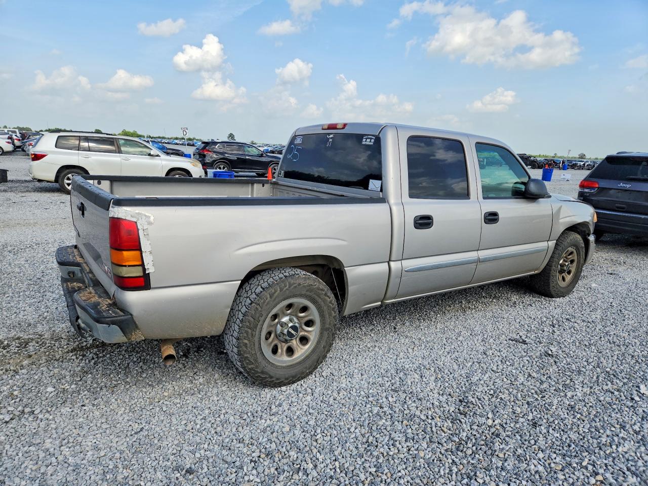 2007 Gmc New Sierra C1500 Classic Silver vin: 2GTEC13V071126464