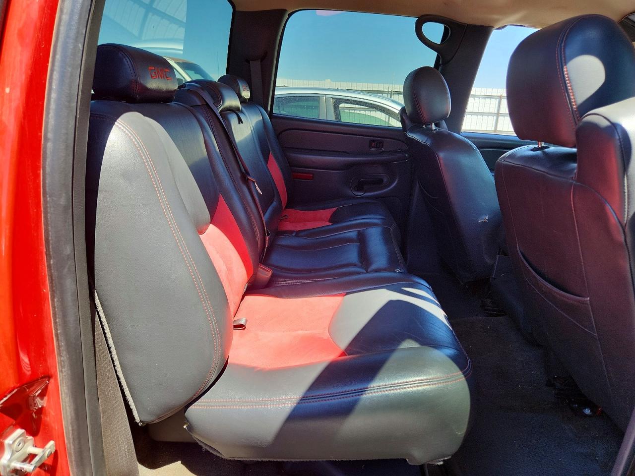 2007 Gmc New Sierra C1500 Classic Red vin: 2GTEC13V171162373