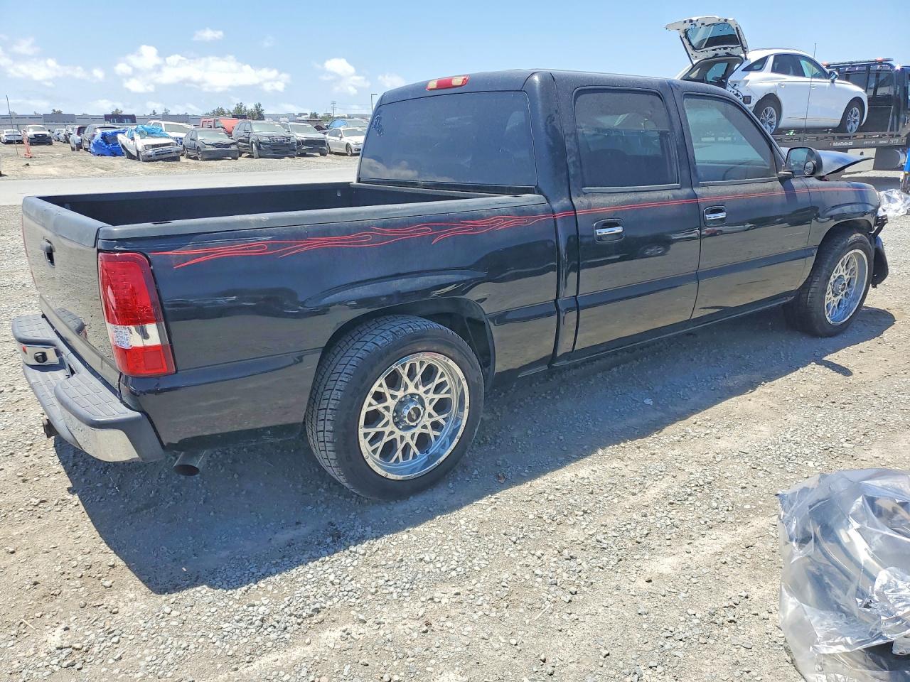 2007 Gmc New Sierra C1500 Classic Black vin: 2GTEC13V271155139