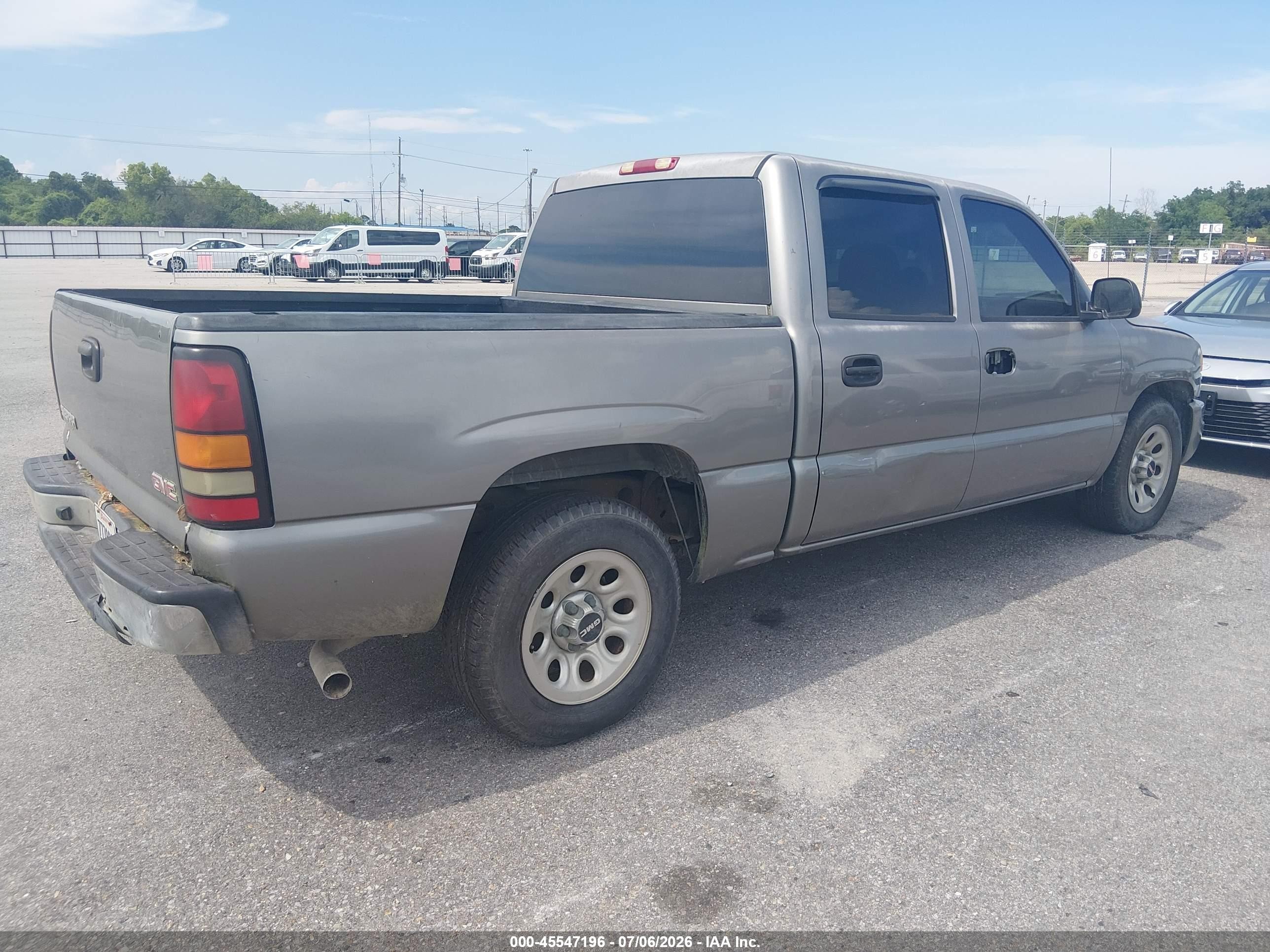 2007 Gmc Sierra 1500 Classic Sl Серый vin: 2GTEC13V471164618