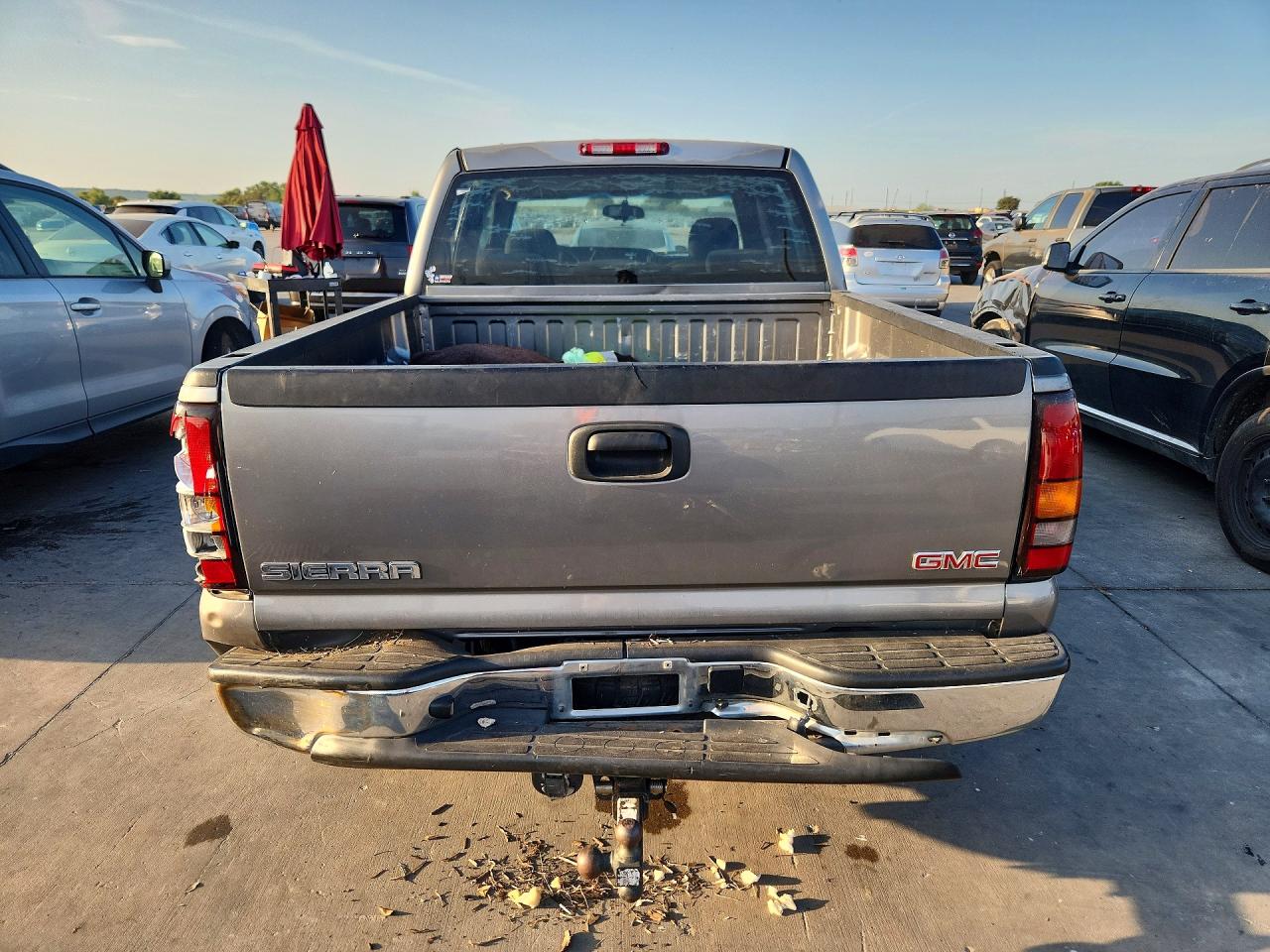 2007 Gmc New Sierra C1500 Classic Gray vin: 2GTEC13V871113901