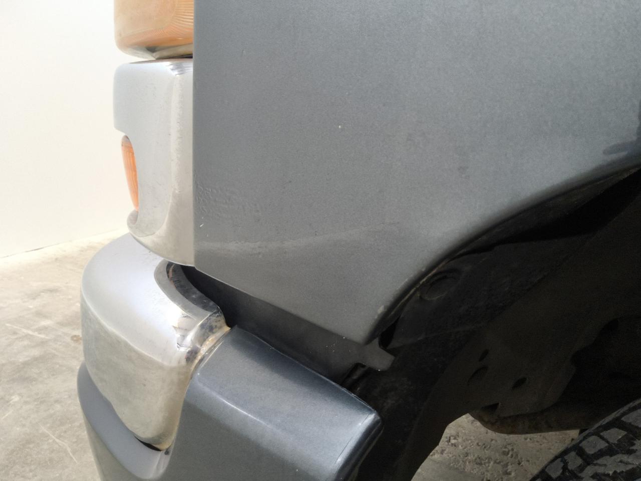 2006 Gmc New Sierra C1500 Blue vin: 2GTEC13V961348791 Damage: Left Front Fender, Chipped, 2