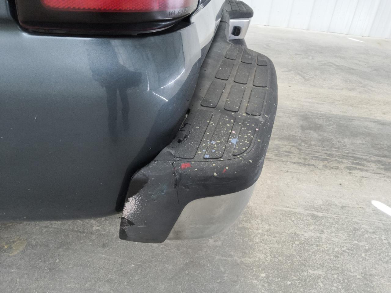 2006 Gmc New Sierra C1500 Blue vin: 2GTEC13V961348791 Damage: Rear Bumper Step Pad, Heavy Scratch, 1 To 2 Inches