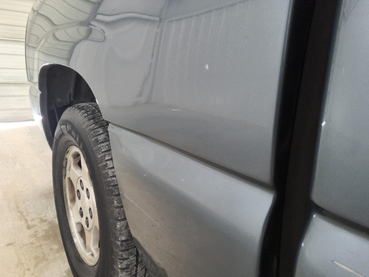2006 Gmc New Sierra C1500 Blue vin: 2GTEC13V961348791 Damage: Right Bed Side, Dent(S) W/ Paint Dmg, 7 To 8 Inches