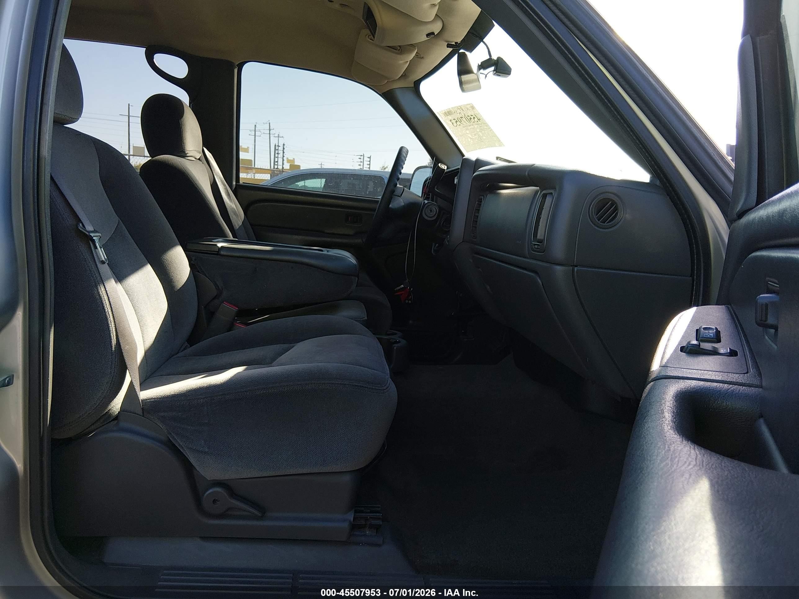 2007 Gmc Sierra 1500 Classic Sl Silver vin: 2GTEC13V971182886