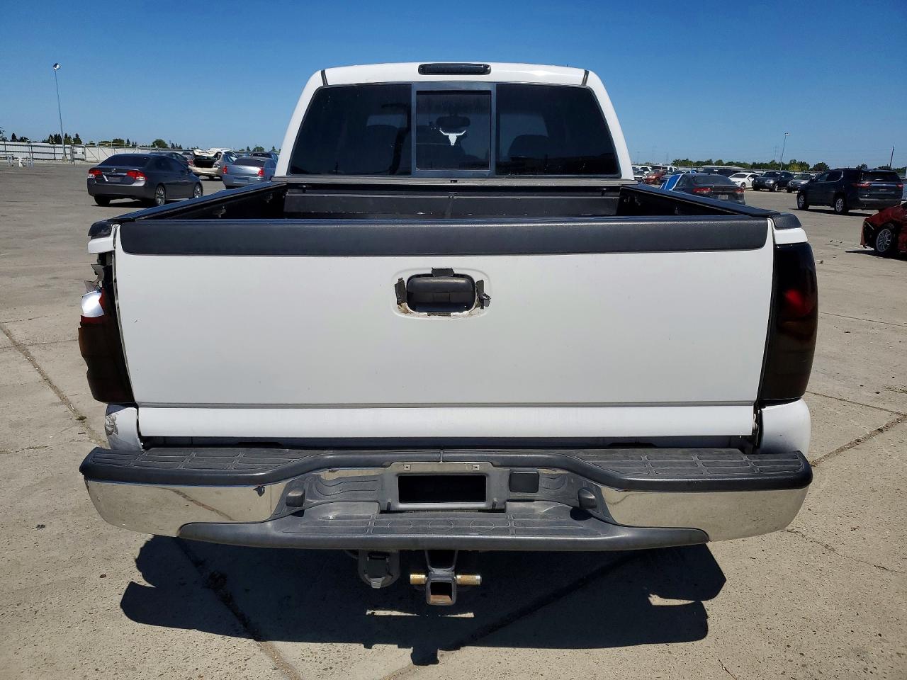 2006 Gmc New Sierra C1500 White vin: 2GTEC13Z061314824