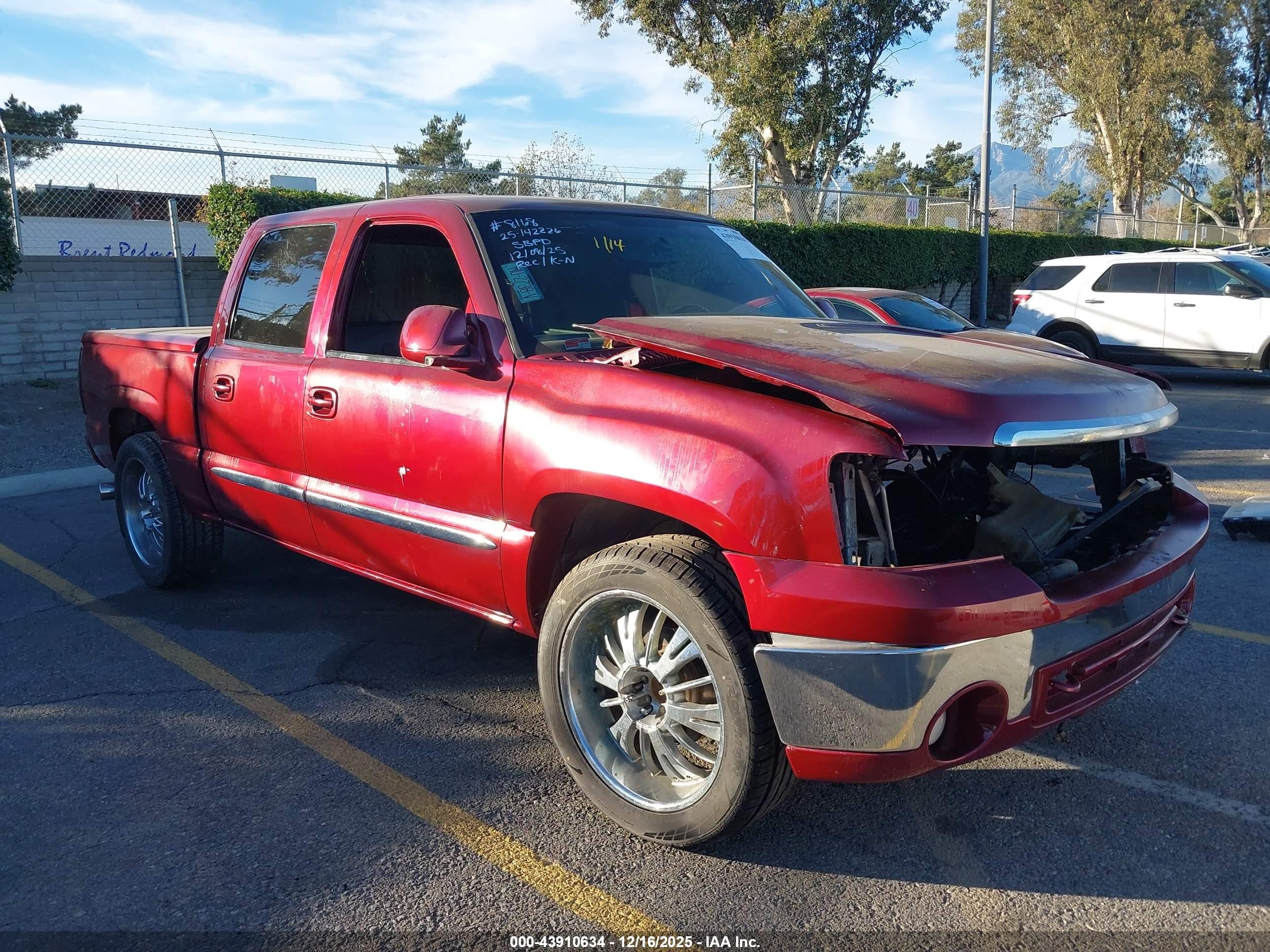 2GTEC13Z571155915