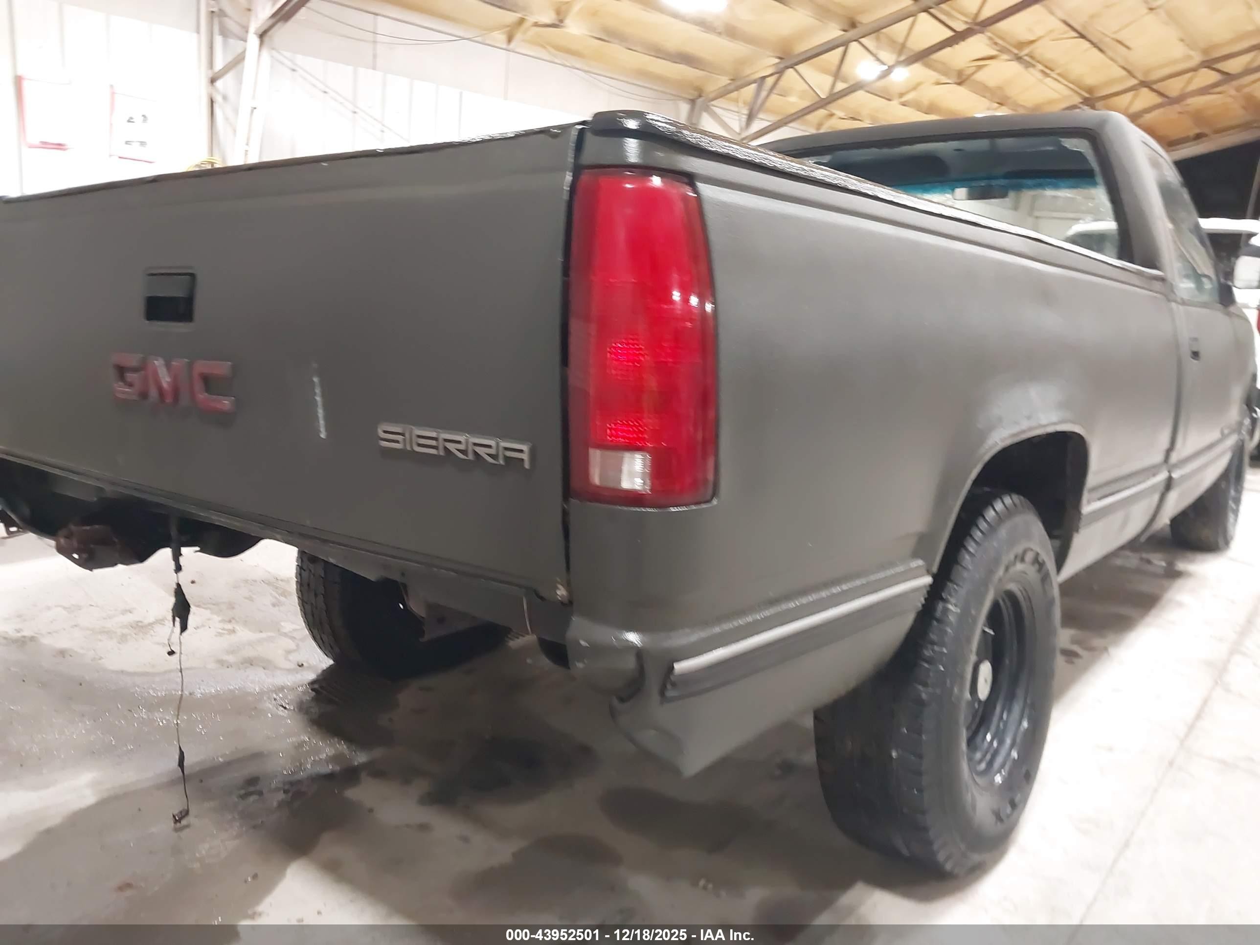 1989 Gmc Sierra C1500 Gray vin: 2GTEC14Z1K1555011