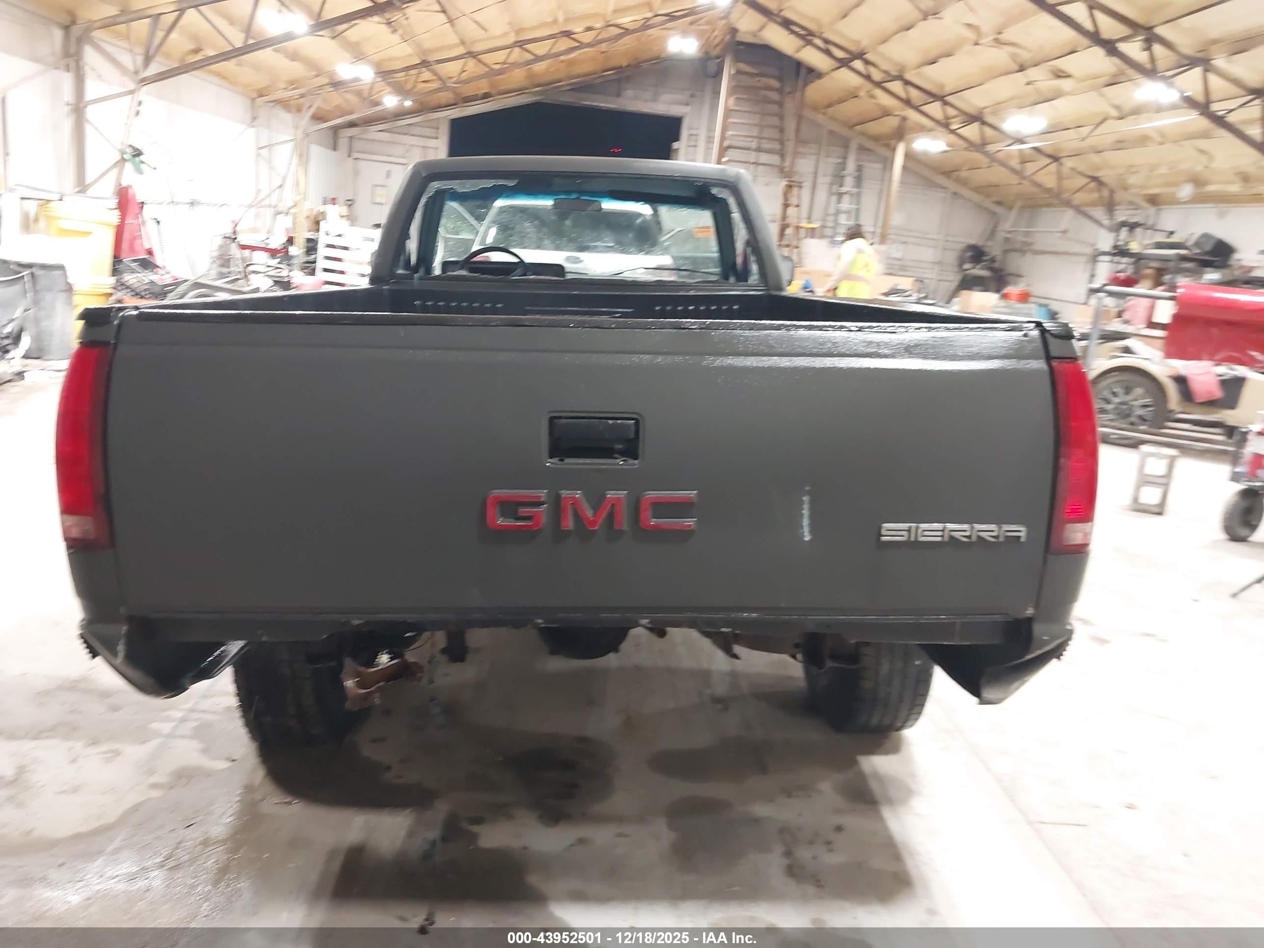 1989 Gmc Sierra C1500 Gray vin: 2GTEC14Z1K1555011