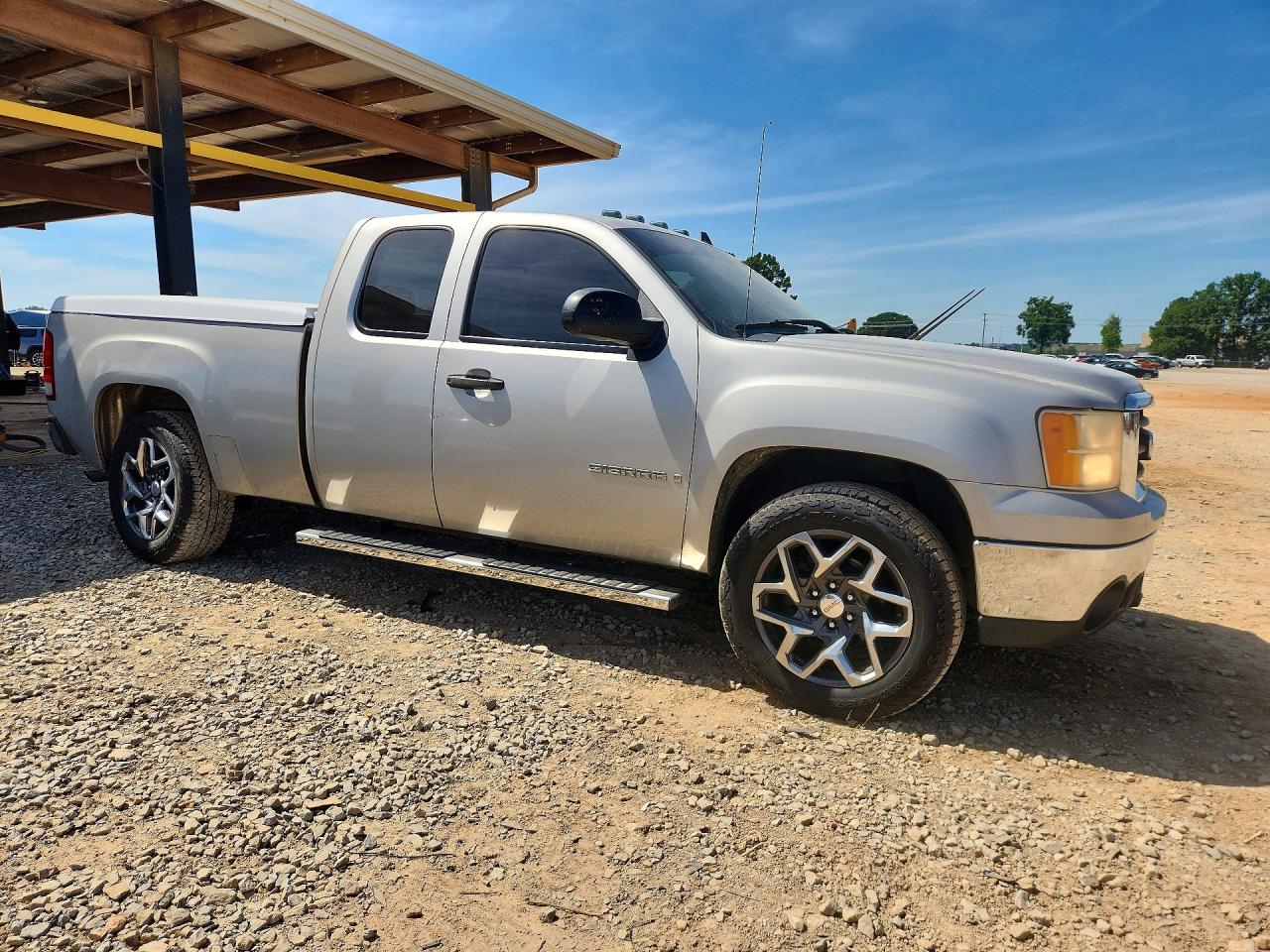 2007 Gmc New Sierra C1500 Silver vin: 2GTEC19C871571315