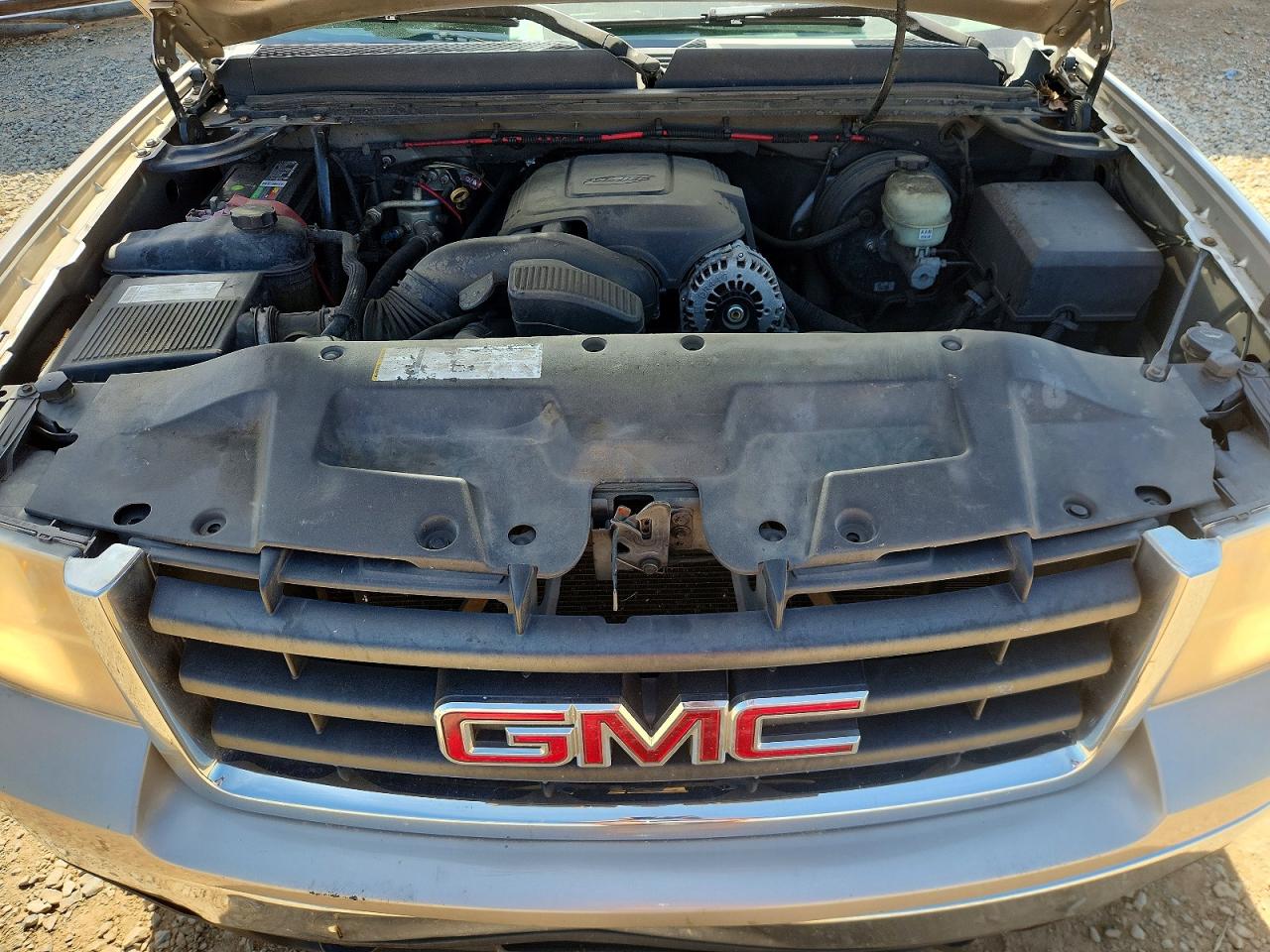 2007 Gmc New Sierra C1500 Silver vin: 2GTEC19C871571315