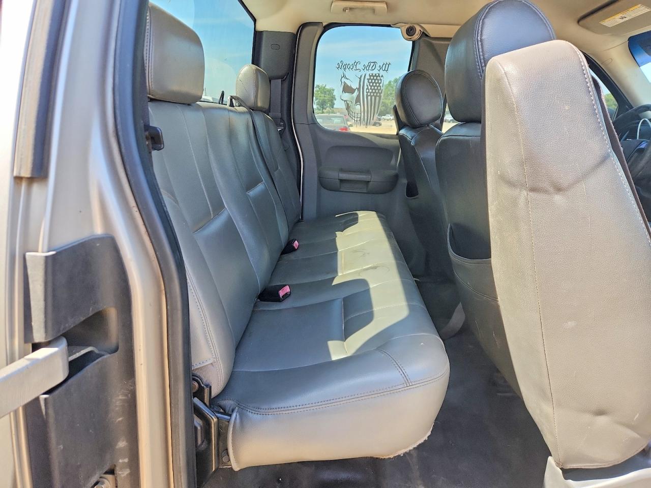 2007 Gmc New Sierra C1500 Silver vin: 2GTEC19C871571315