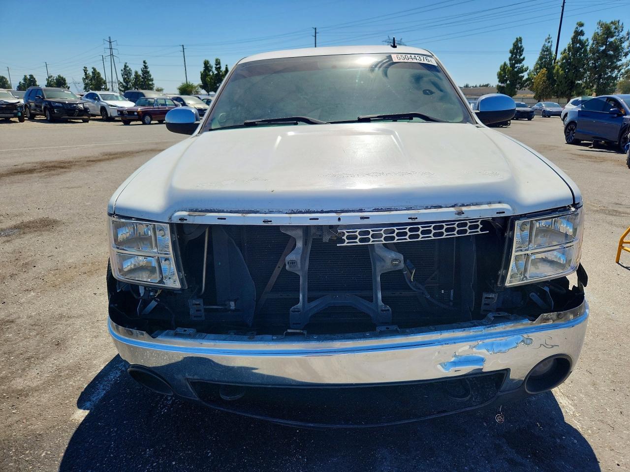 2008 Gmc Sierra C1500 White vin: 2GTEC19C881330422