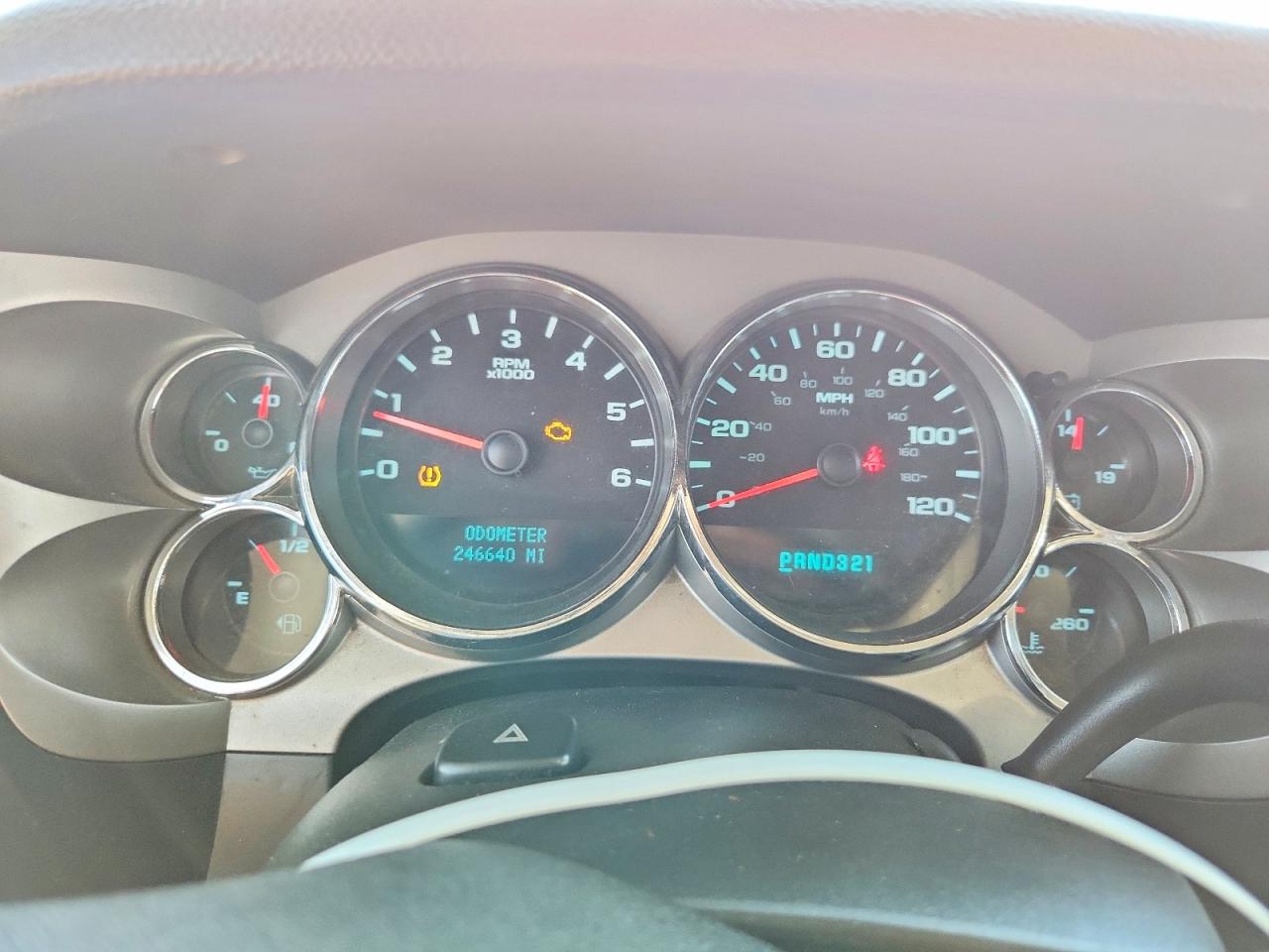 2008 Gmc Sierra C1500 White vin: 2GTEC19C881330422