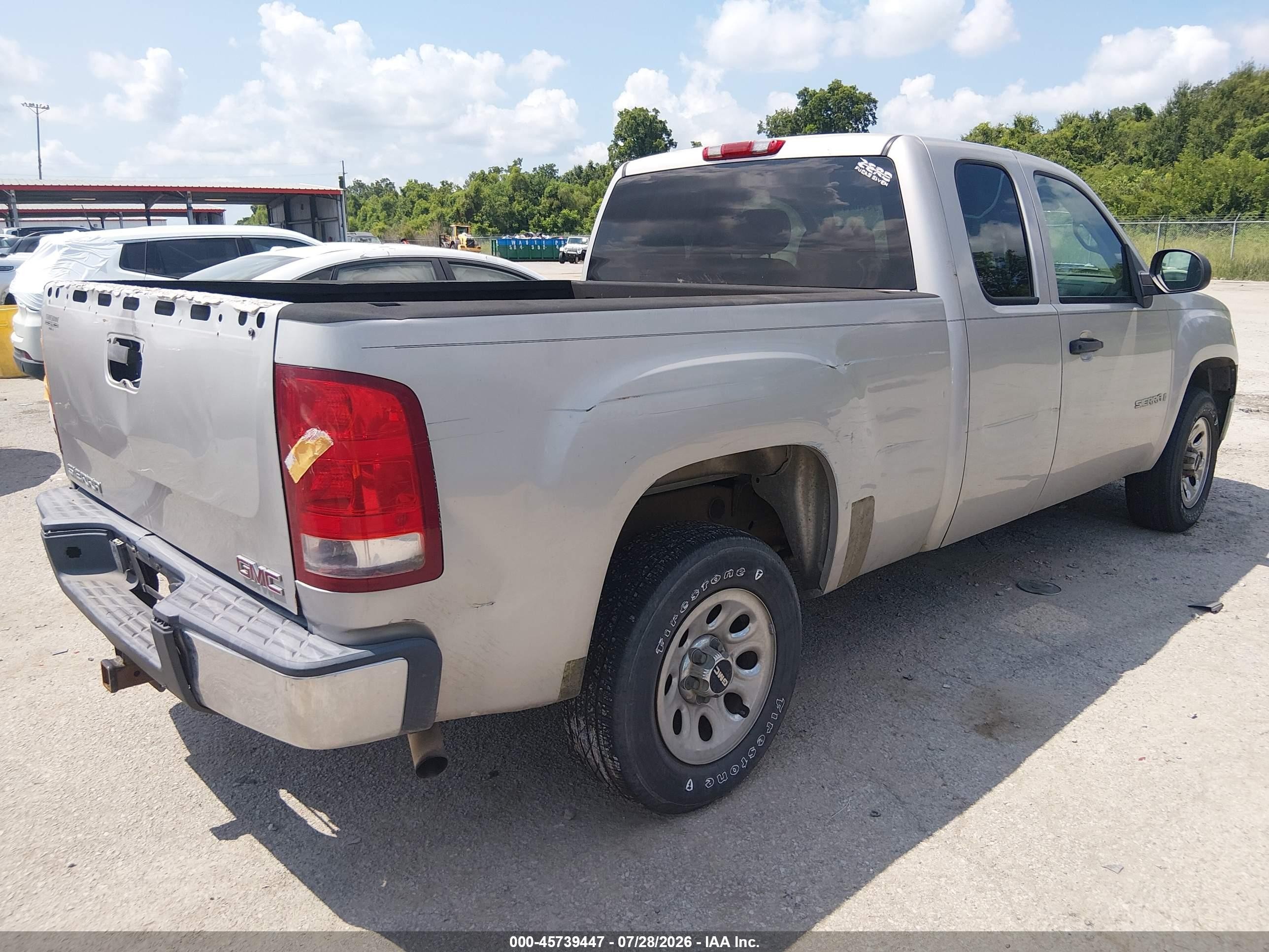 2007 Gmc Sierra 1500 Work Truck Silver vin: 2GTEC19J171673909