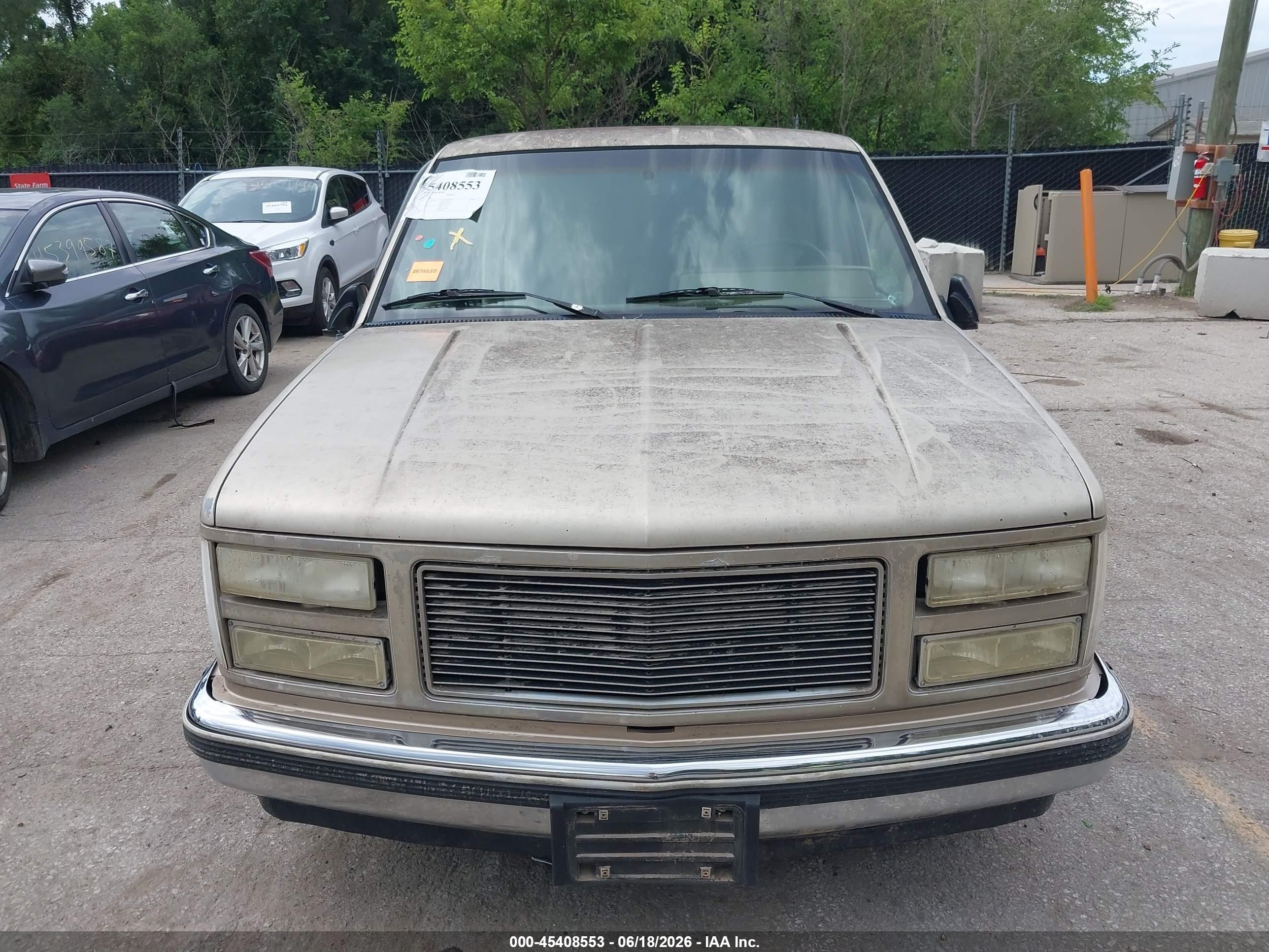 1992 Gmc Sierra C1500 Gold vin: 2GTEC19K0N1518693