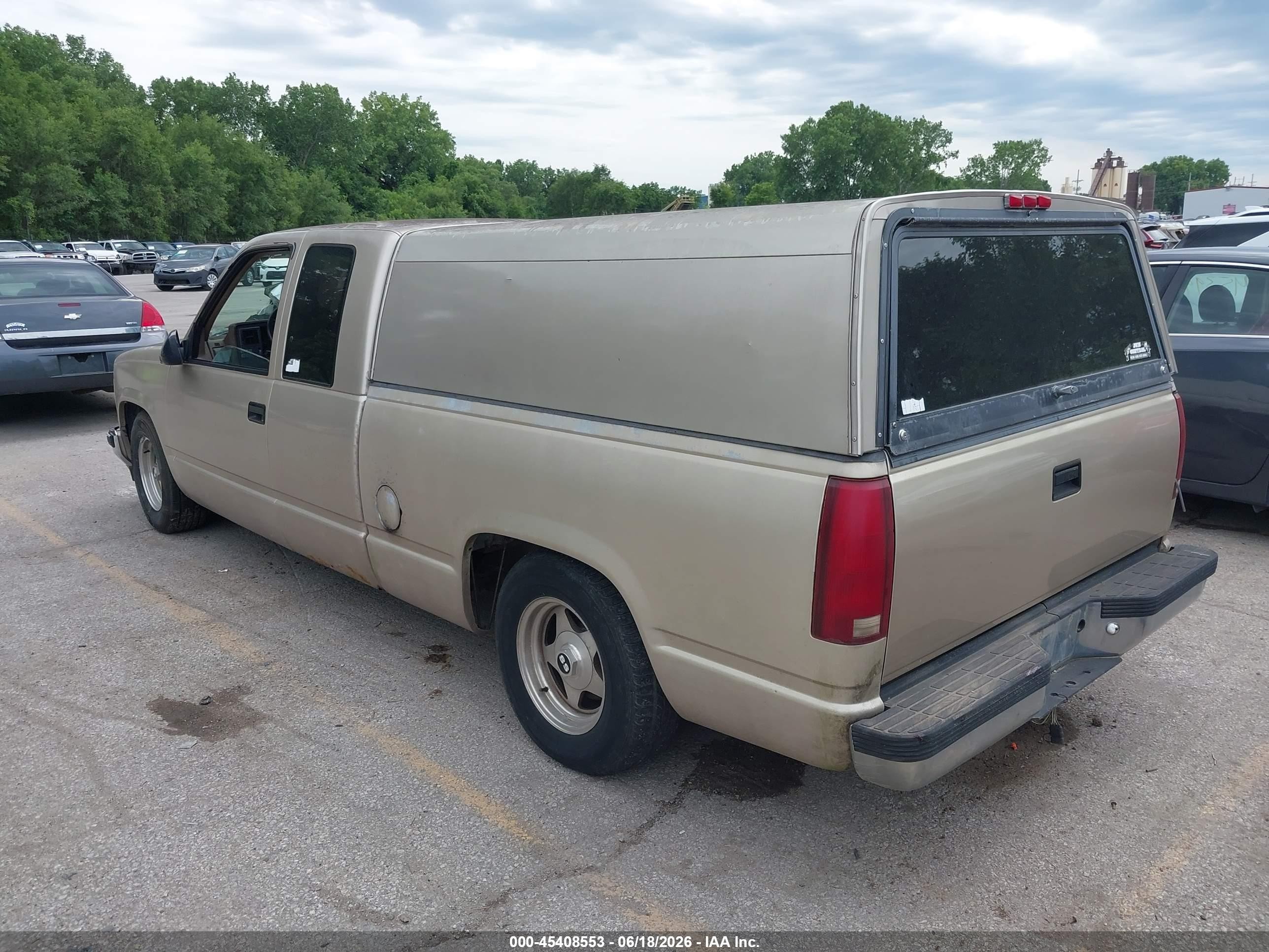 1992 Gmc Sierra C1500 Gold vin: 2GTEC19K0N1518693