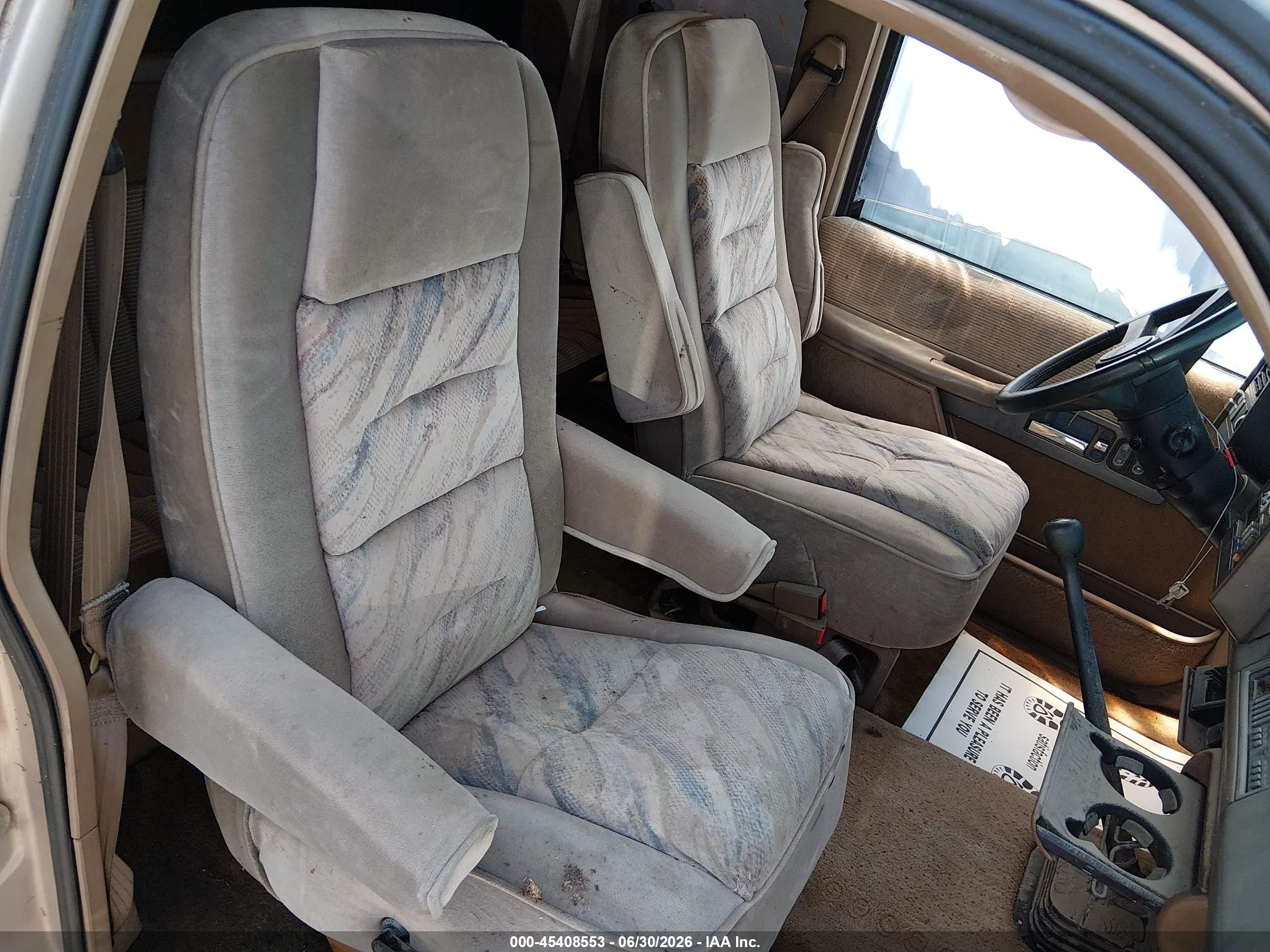 1992 Gmc Sierra C1500 Gold vin: 2GTEC19K0N1518693