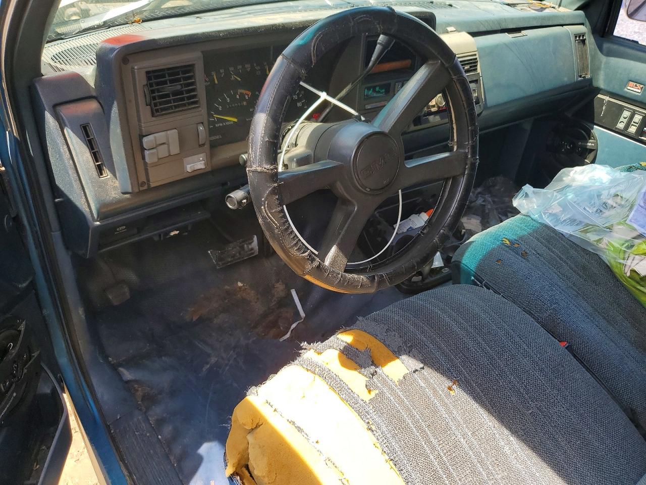 1992 Gmc Sierra C1500 Two Tone vin: 2GTEC19K1N1544705