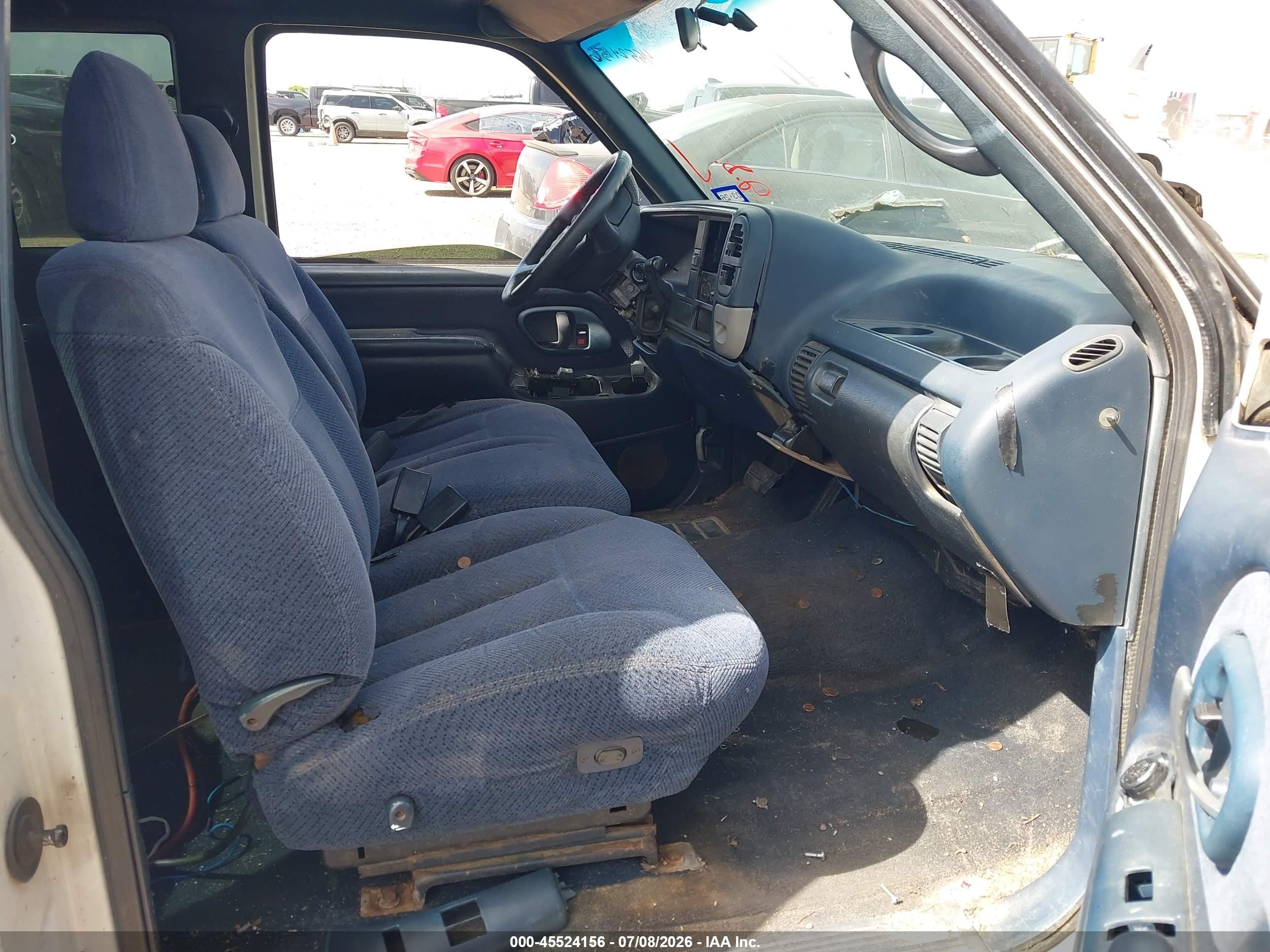 1995 Gmc Sierra C1500 White vin: 2GTEC19K1S1562617